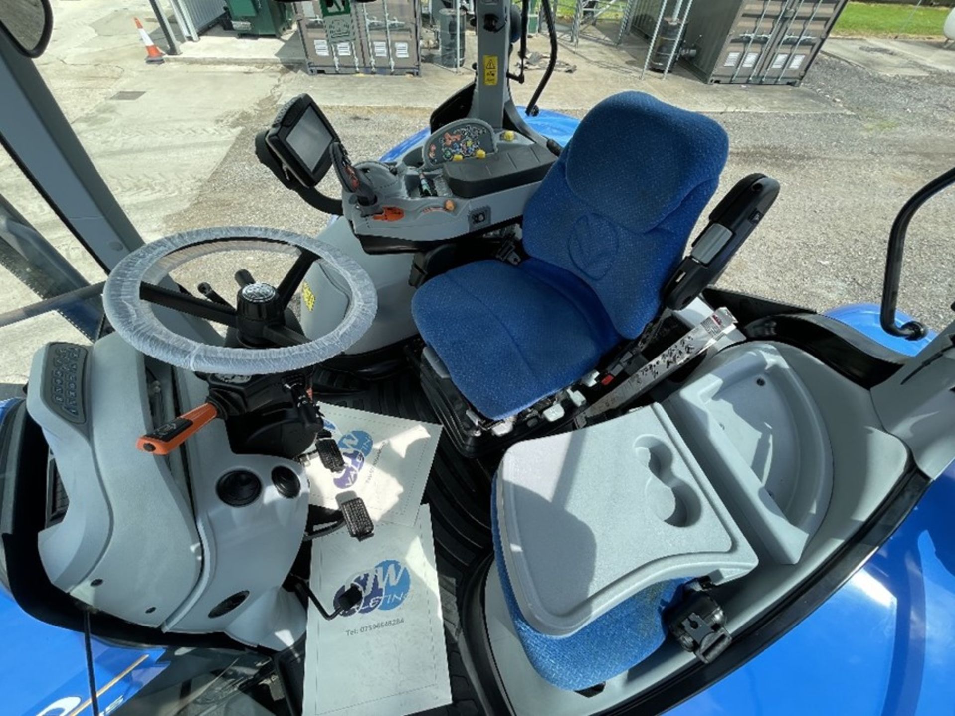 2013 New Holland T7.235 Auto Command - Image 9 of 20