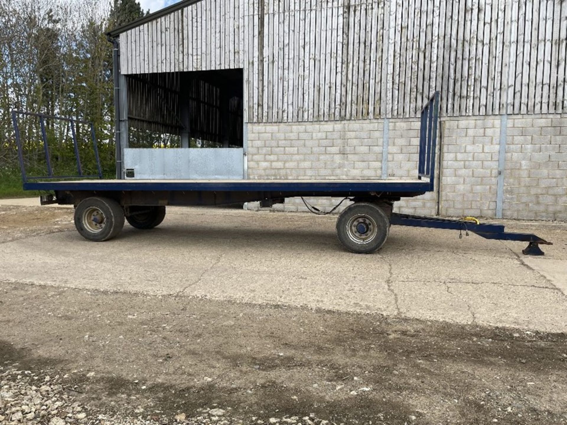 Boden 28ft turntable bale trailer - Image 4 of 8