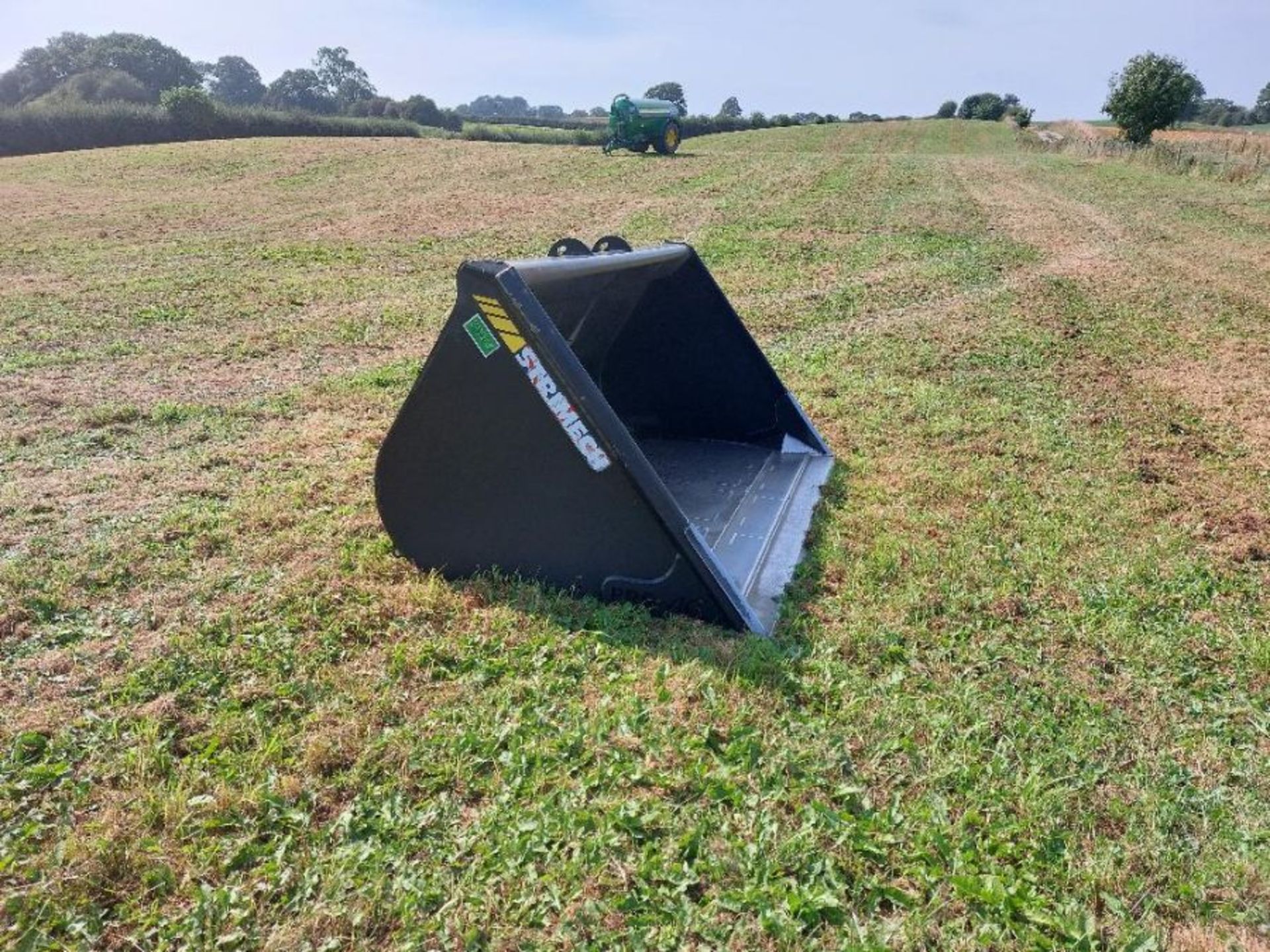 Strimech Pro-Ag grain bucket - Image 3 of 3