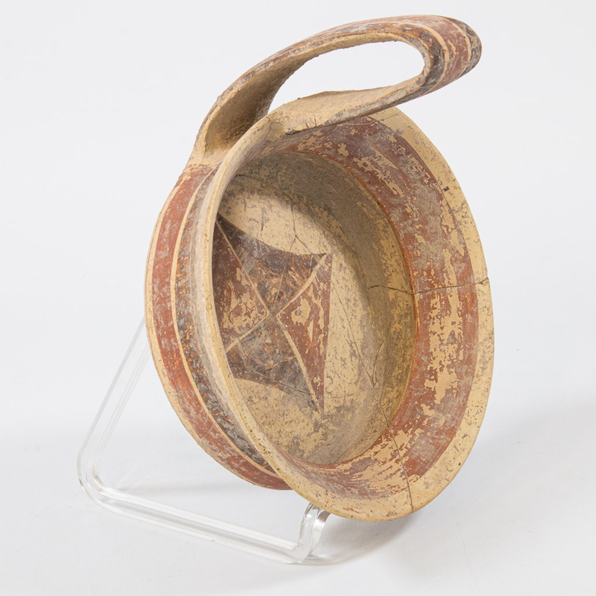 An antique Roman piece of pottery, 1st-2nd century. - Image 10 of 17