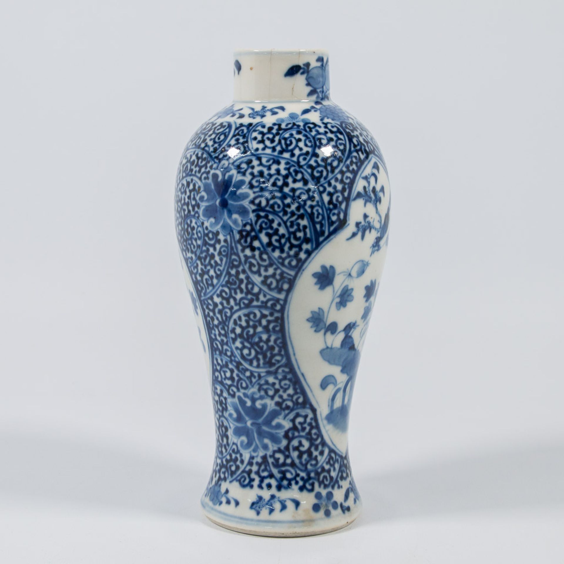 A Chinese vase, blue and white, marked Kangxi. - Image 13 of 32