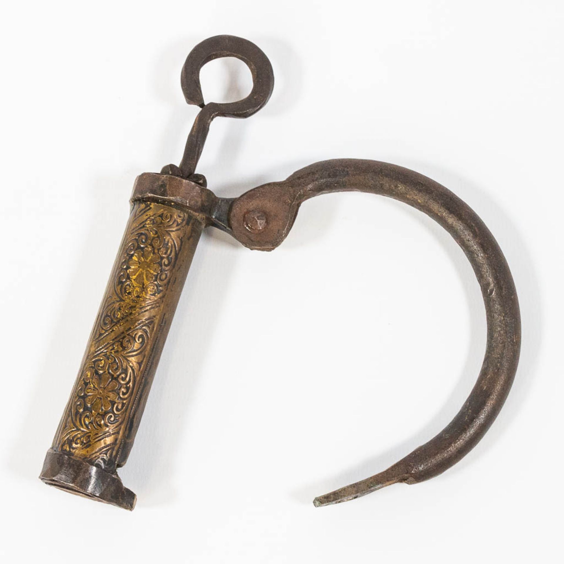 A large padlock, made in 19th century. - Bild 3 aus 6