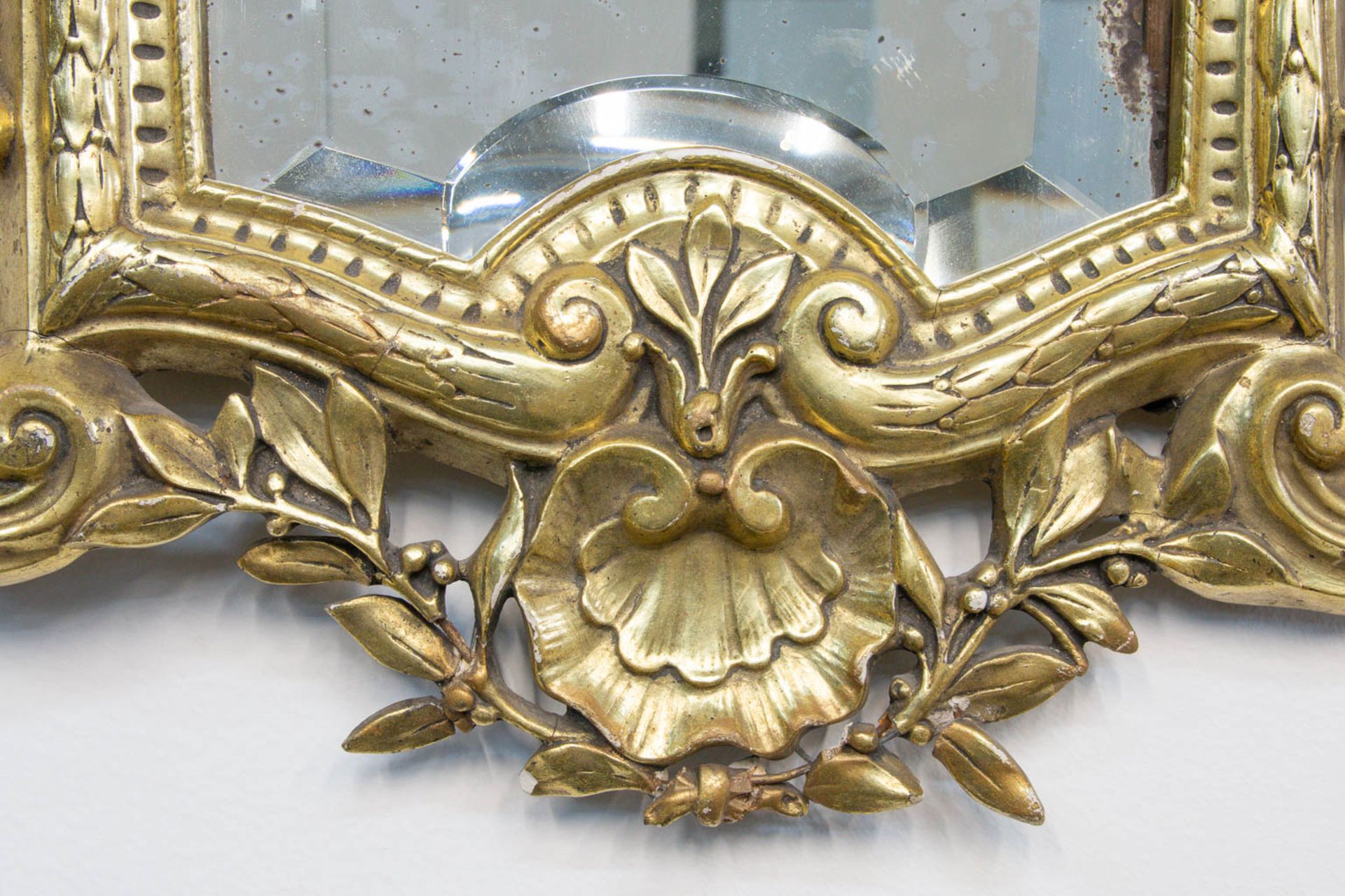 A mirror in Louis XV style, made of gold plated stuco. - Image 8 of 8