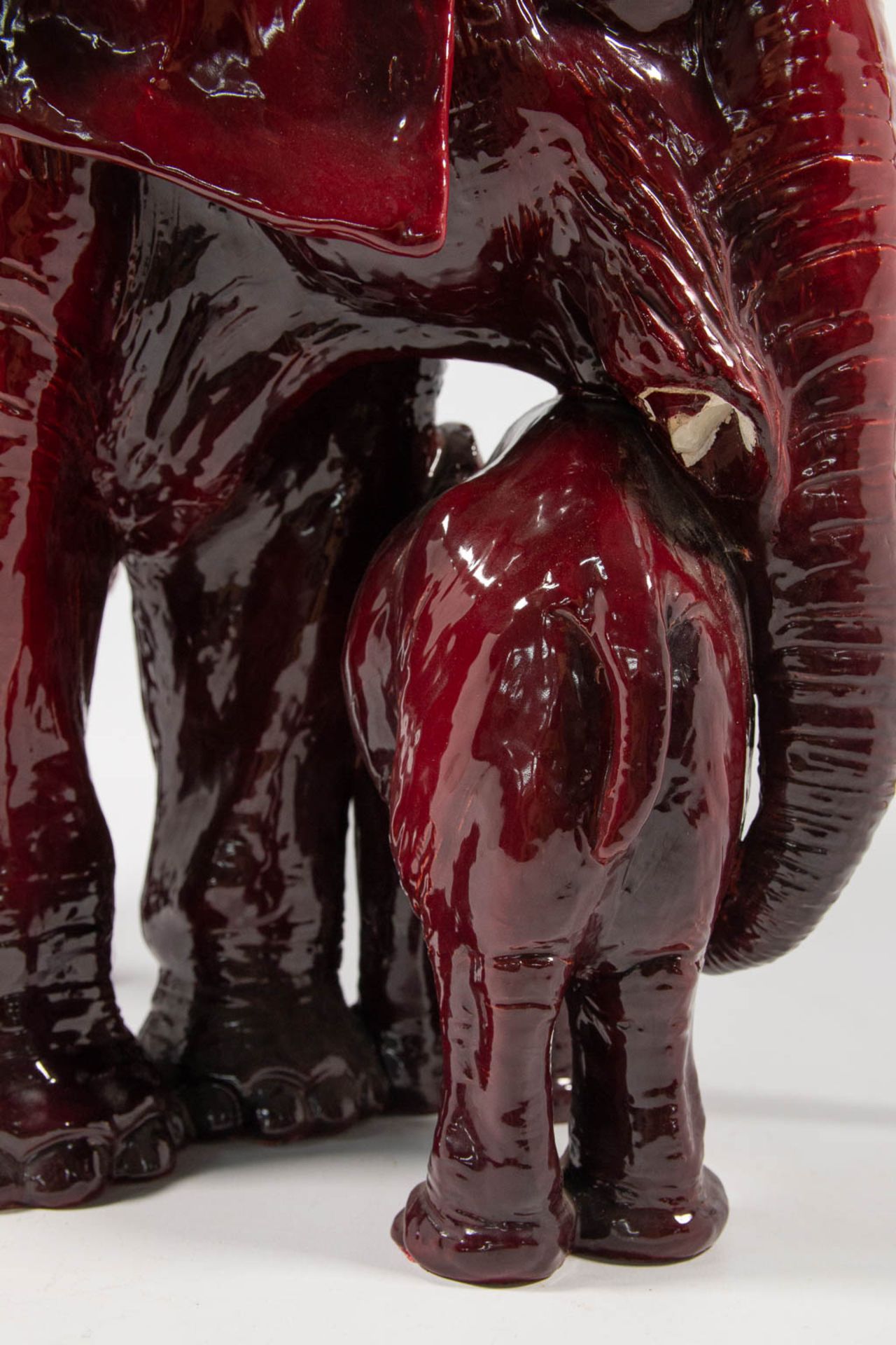 Guido CACCIAPUOTI (1892-1953) An elephant with calf made of red glazed ceramics - Image 17 of 25