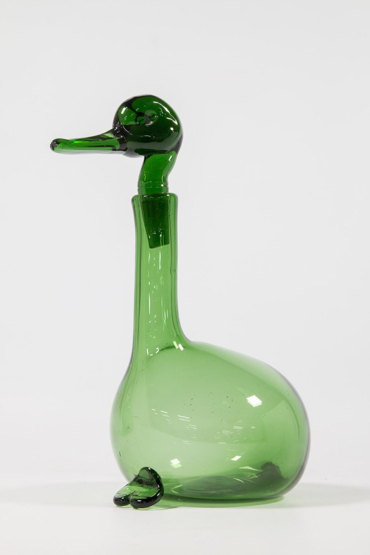 An Empoli Glass Rooster and Duck Decanter - Image 7 of 15