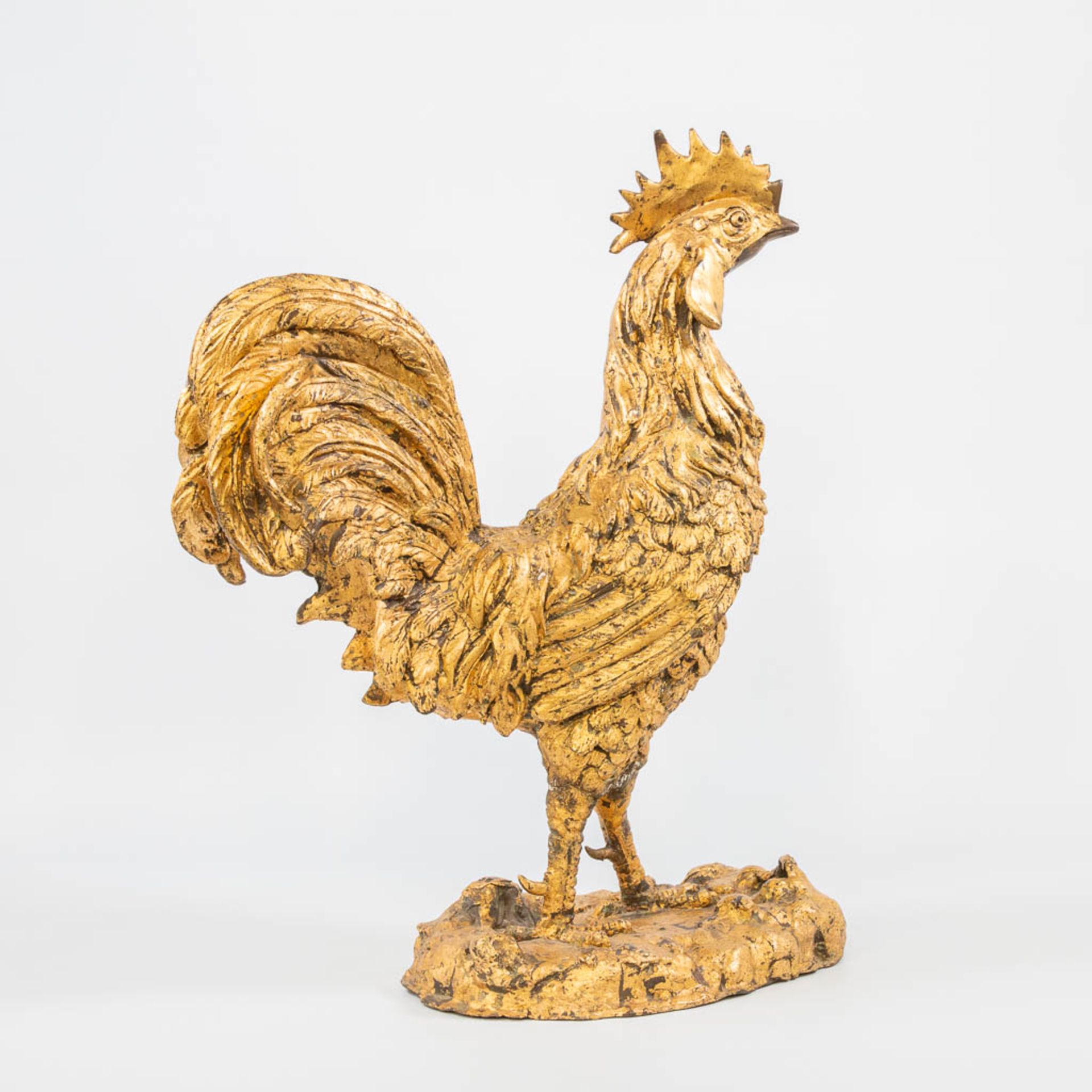 A gold plated bronze statue of a rooster. - Bild 12 aus 17