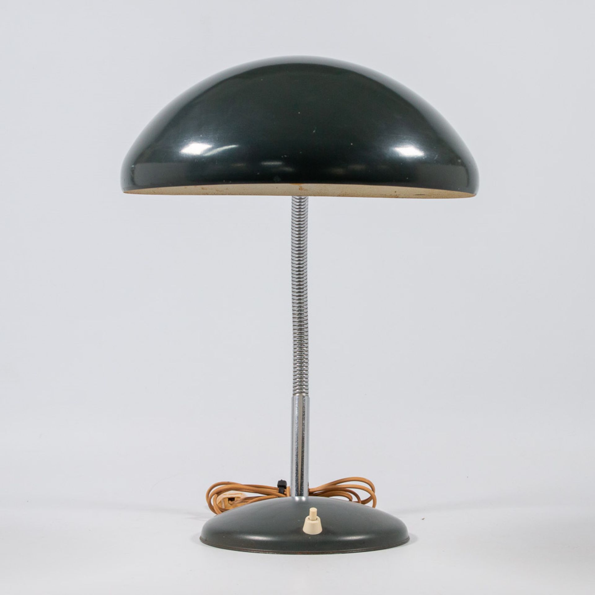 A 1950's desk lamp - Image 2 of 16