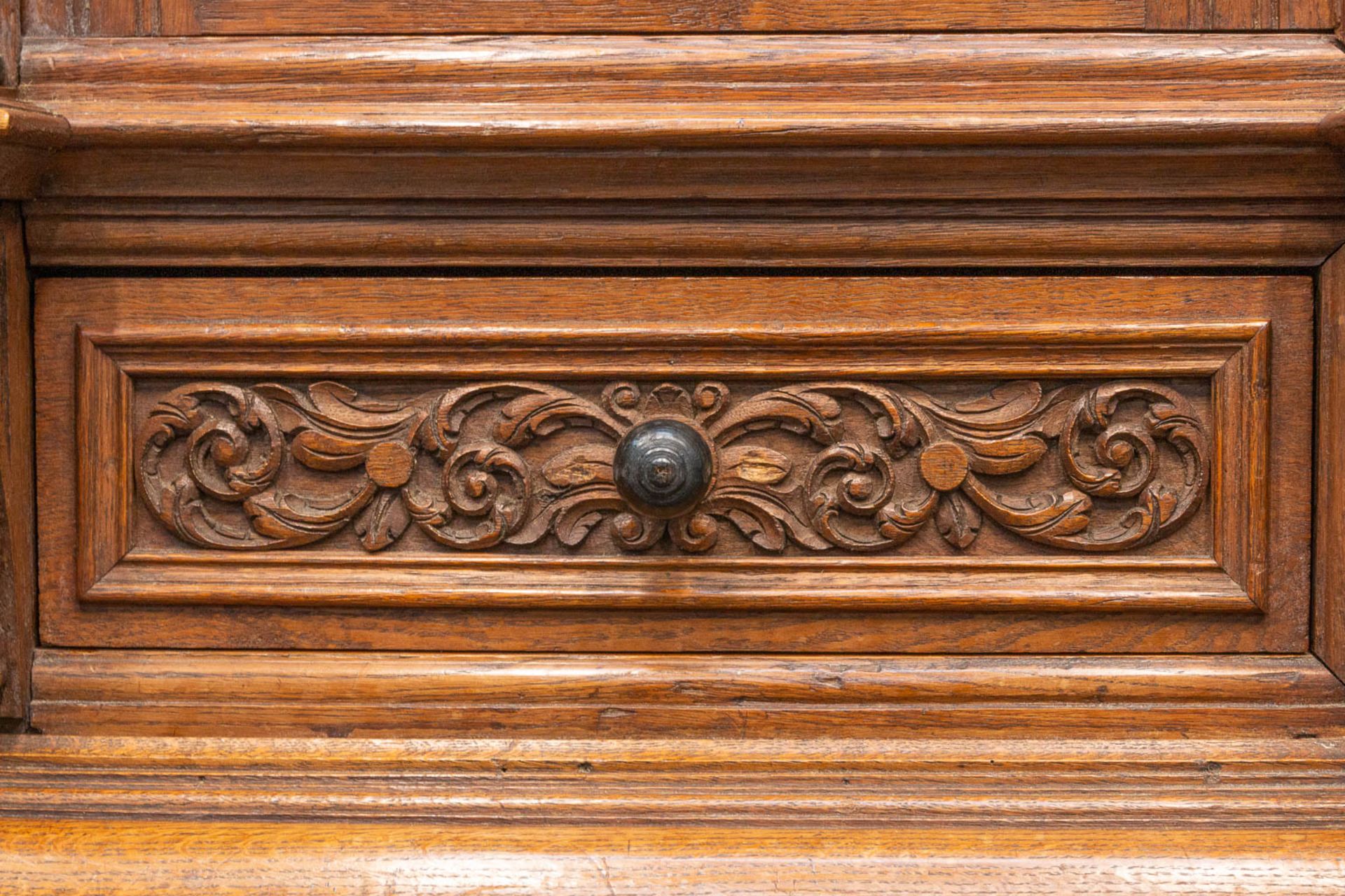 A cabinet, made in Flemish renaissance style, oak with fine sculptures, 19th century. - Image 19 of 27