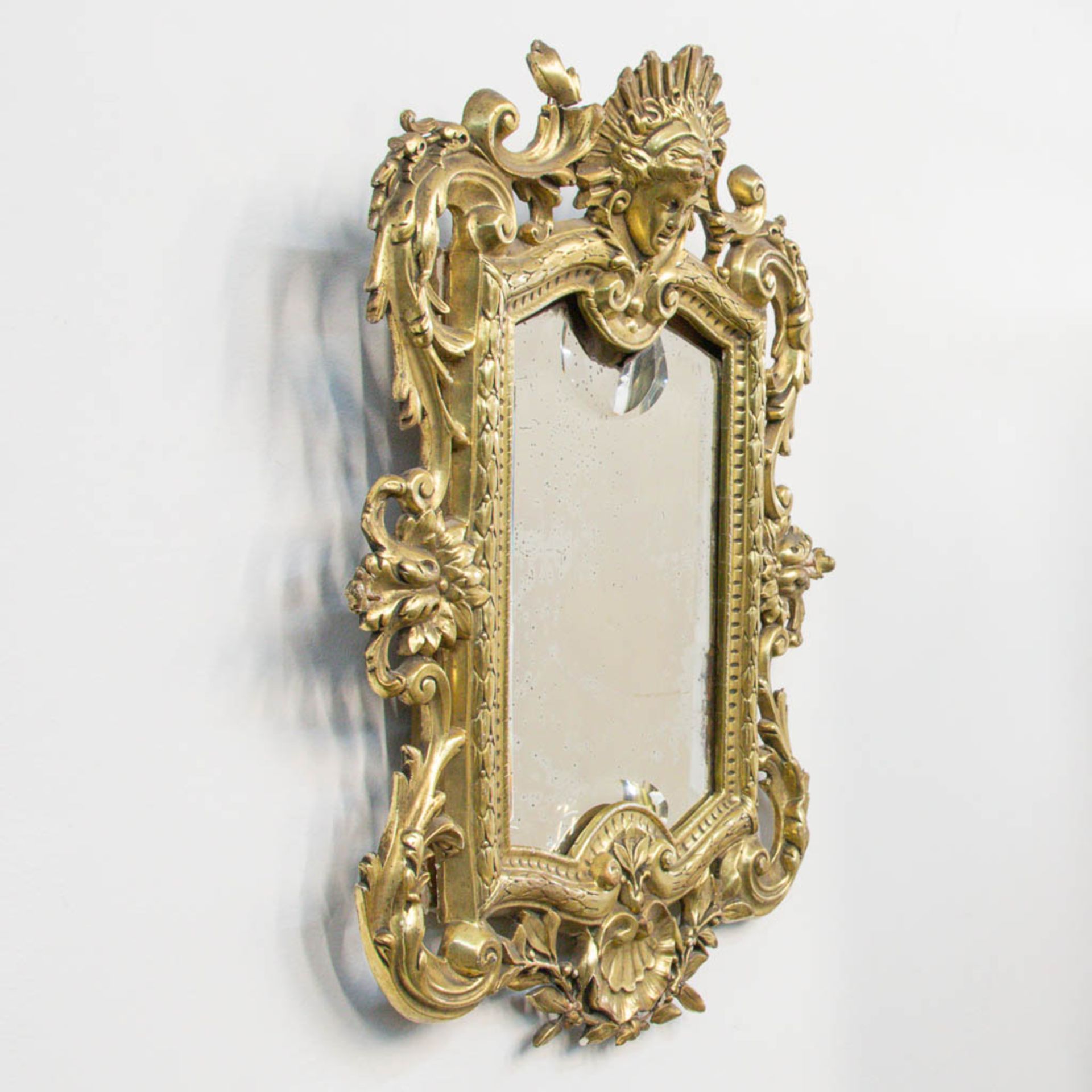 A mirror in Louis XV style, made of gold plated stuco. - Image 2 of 8