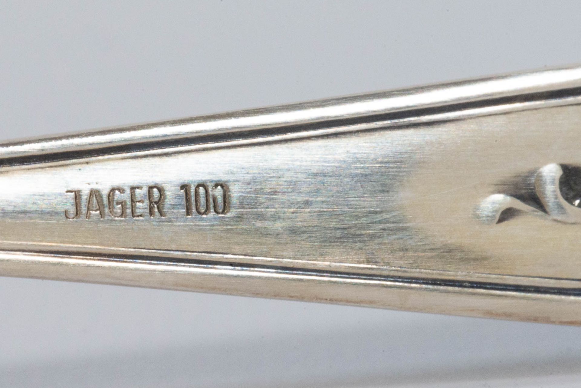 A silver-plated new cuttlery set, made by Solingen in Germany. Marked Jager 100. - Bild 12 aus 14