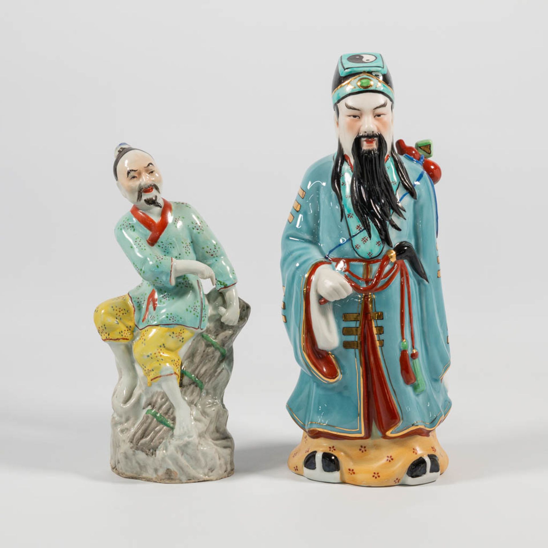 A Collection of 4 Chinese immortal figurines, made of porcelain. - Image 21 of 25
