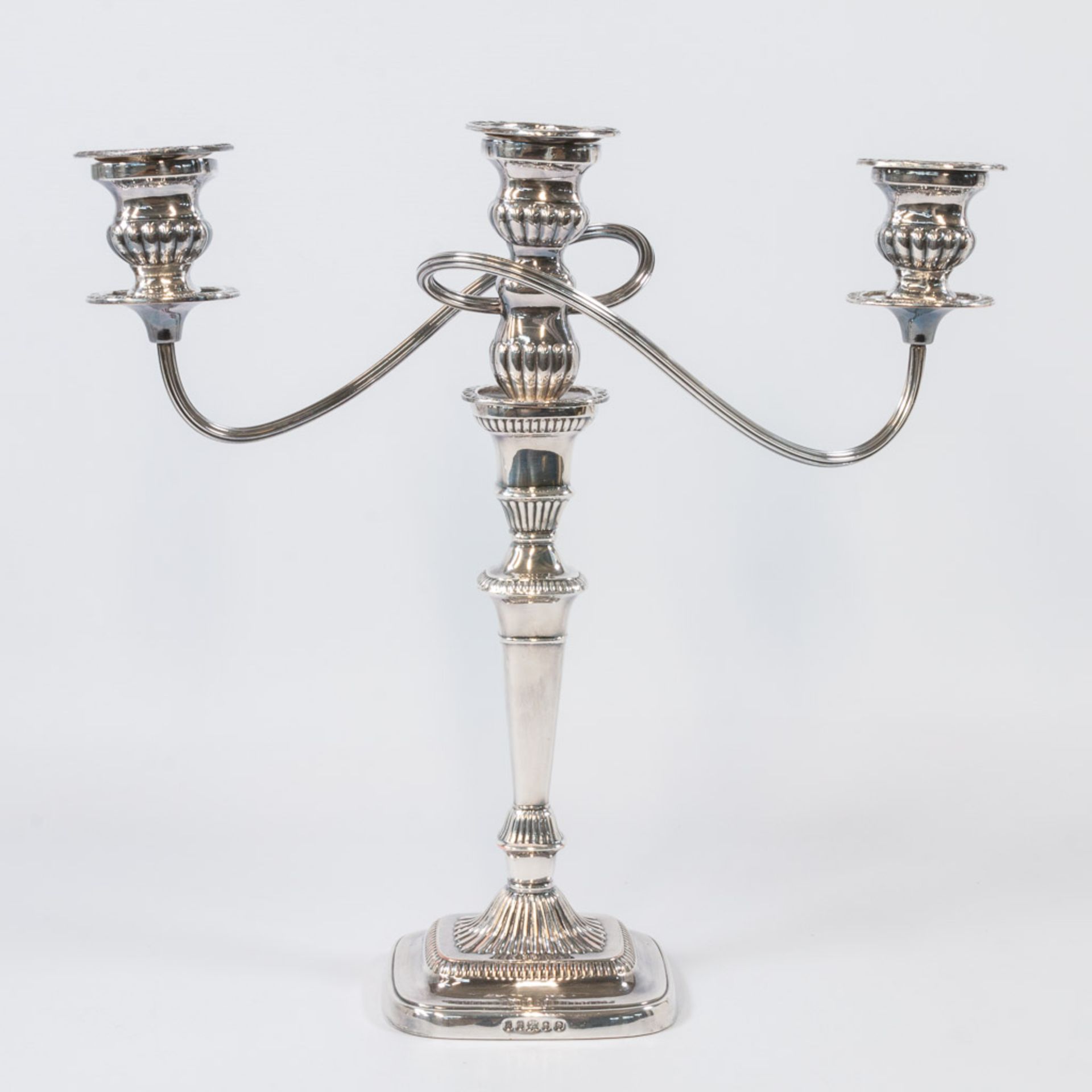 Pair of silver-plated candelabra - Bild 4 aus 31