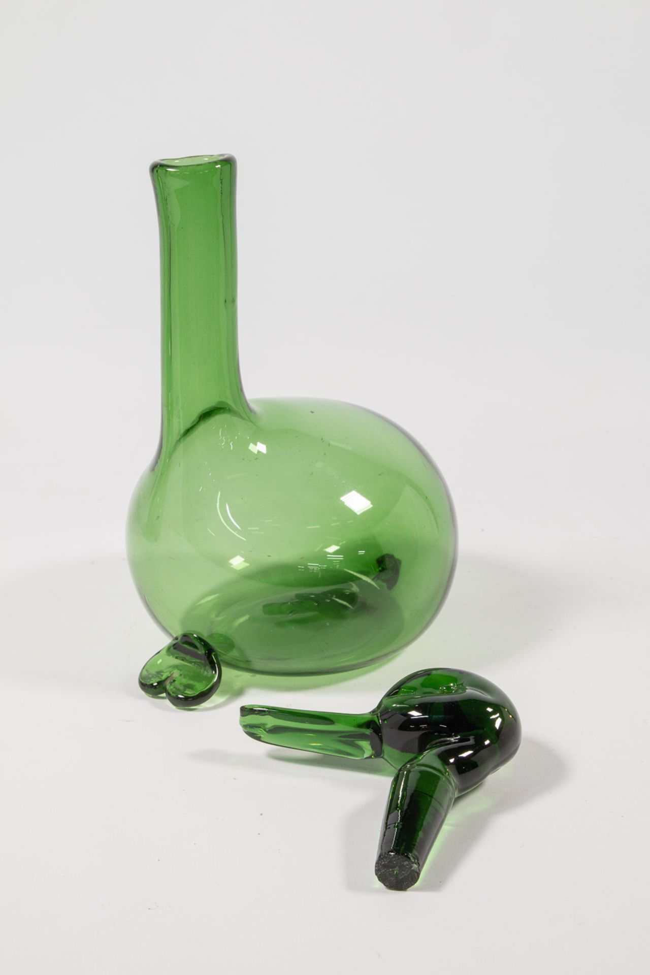 An Empoli Glass Rooster and Duck Decanter - Image 8 of 15