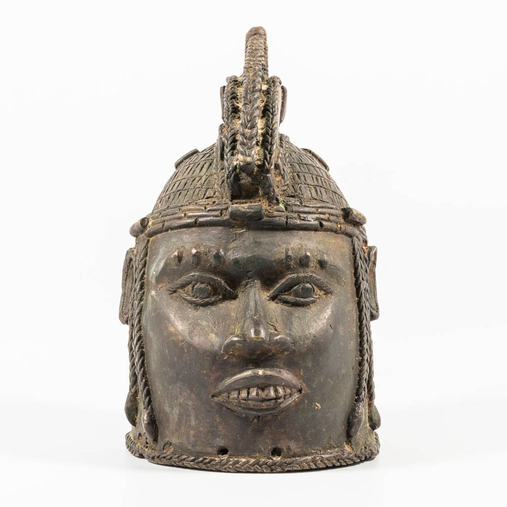 An African bronze mask. - Bild 3 aus 12