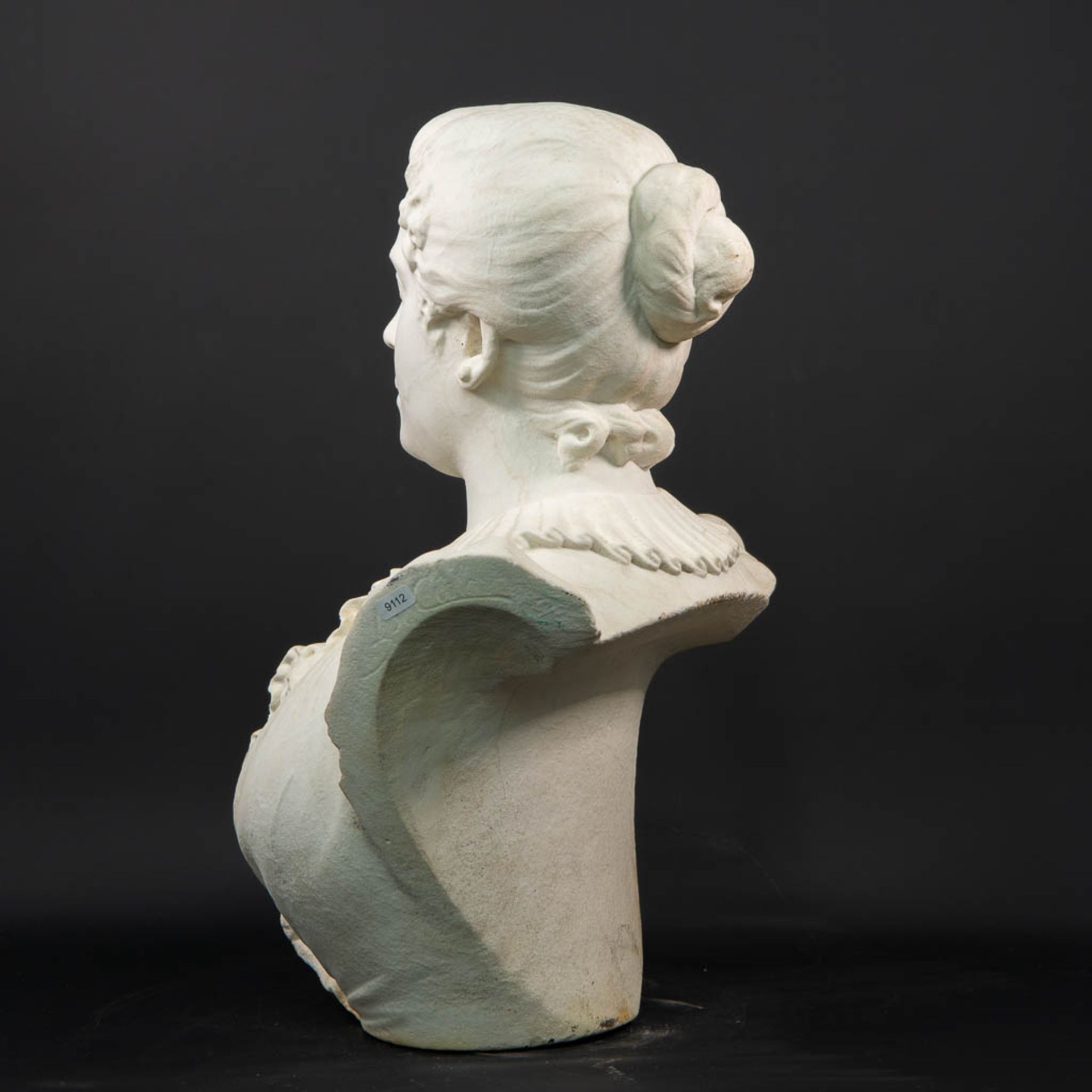 A Large bust sculptured from white Carrara marble illegibly marked on the left shoulder. - Bild 4 aus 17