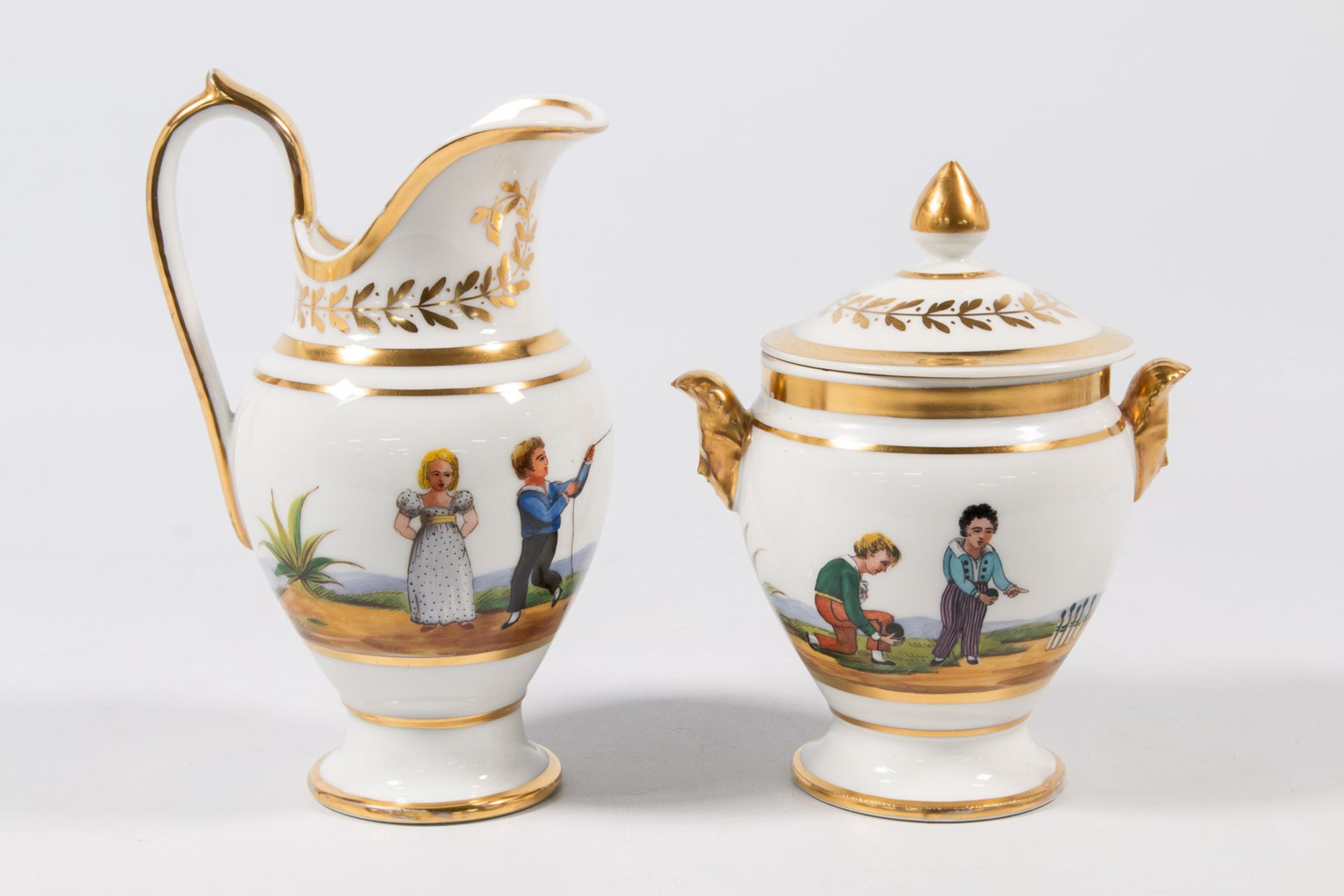 A Complete 'Vieux Bruxelles' coffee and tea service made of porcelain. - Image 52 of 53