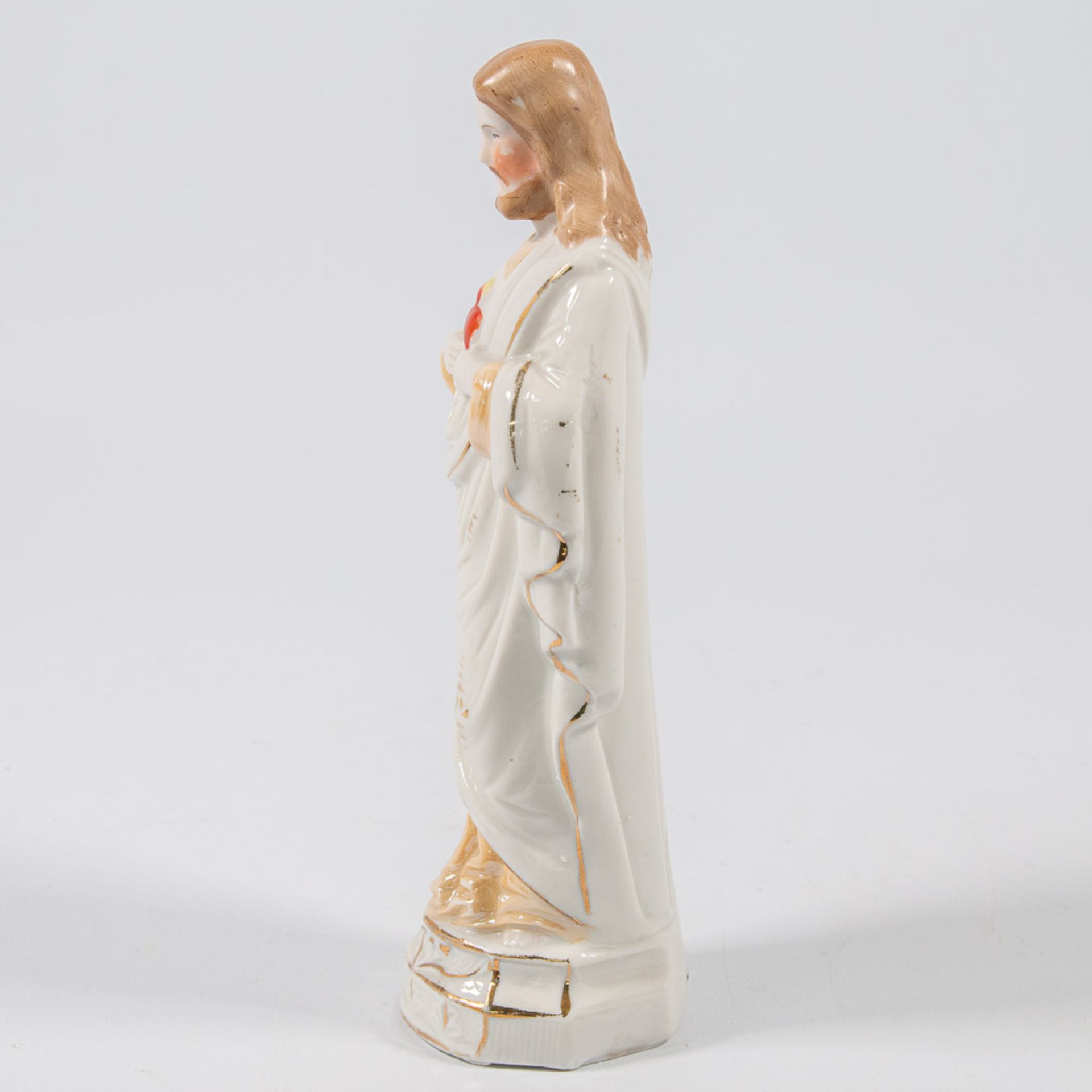 A collection of 11 bisque porcelain holy statues, Mary, Joseph, and Madonna. - Image 5 of 49