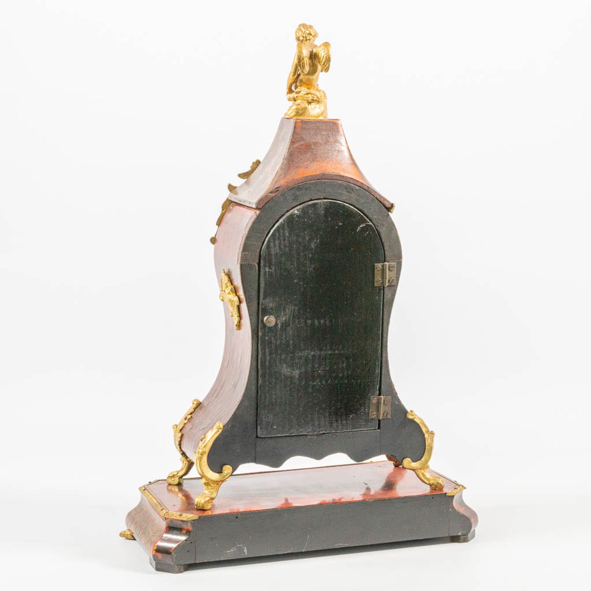 A table clock made of a wood base, with boulle inlay and mounted with bronze, marked Raingo Frères. - Bild 8 aus 15