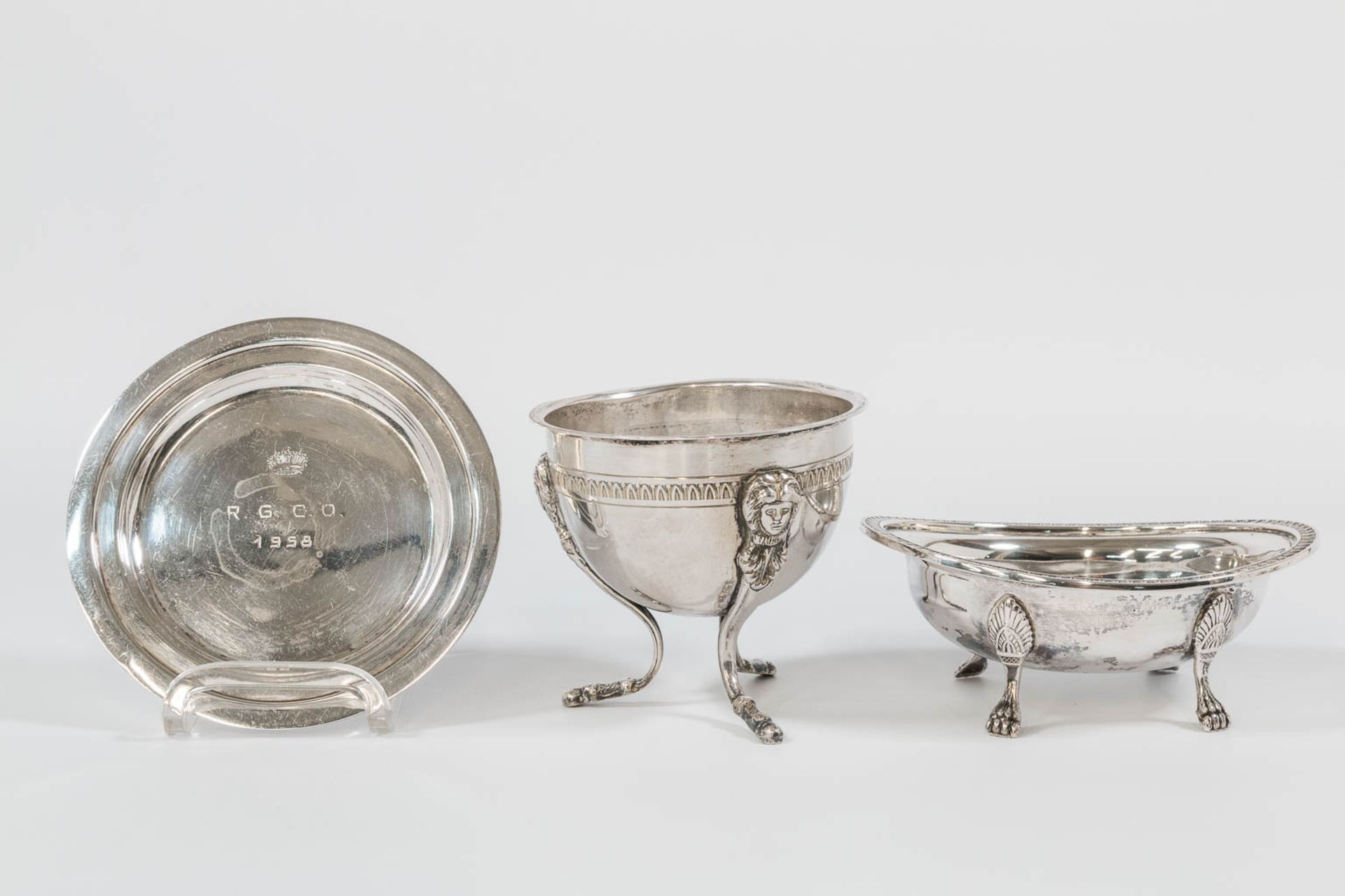 A large colllection of 18 silver and silver plated trophies. - Image 5 of 9