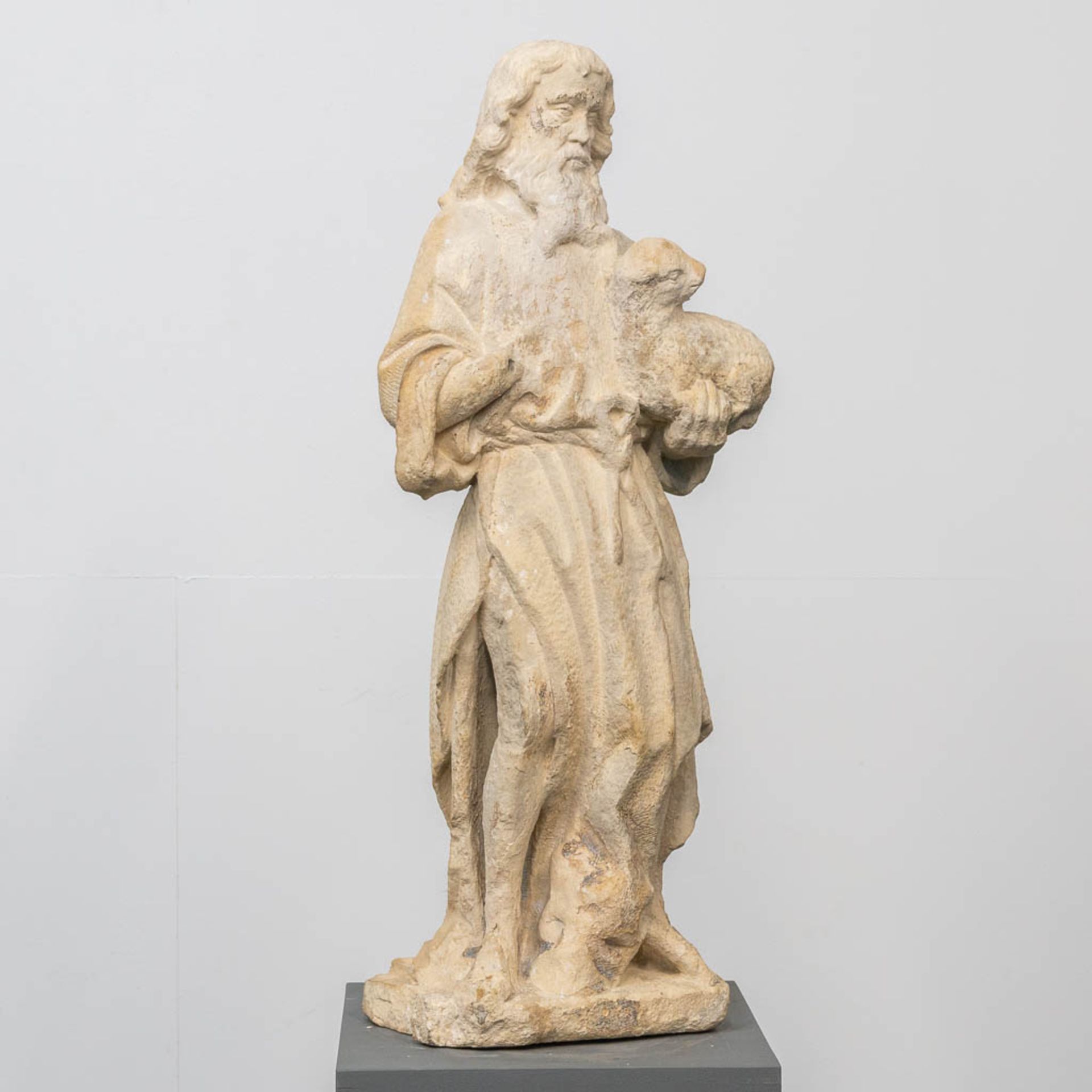 An antique statue of 'John The Baptist' with the lamb, made of sculptured stone. - Bild 6 aus 13
