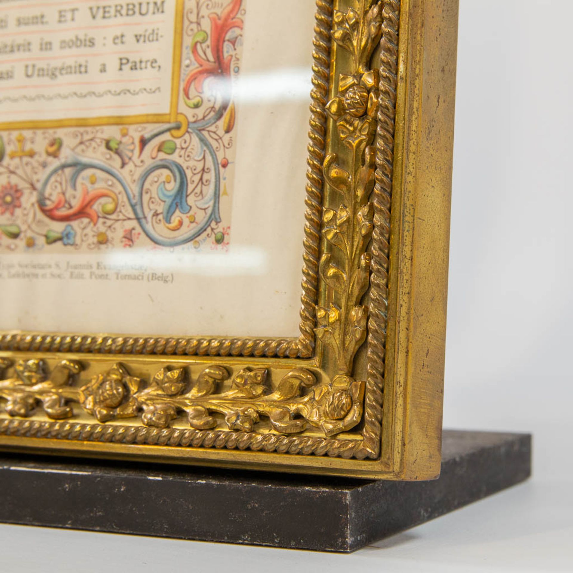 A pair of bronze picture frames - Bild 6 aus 8