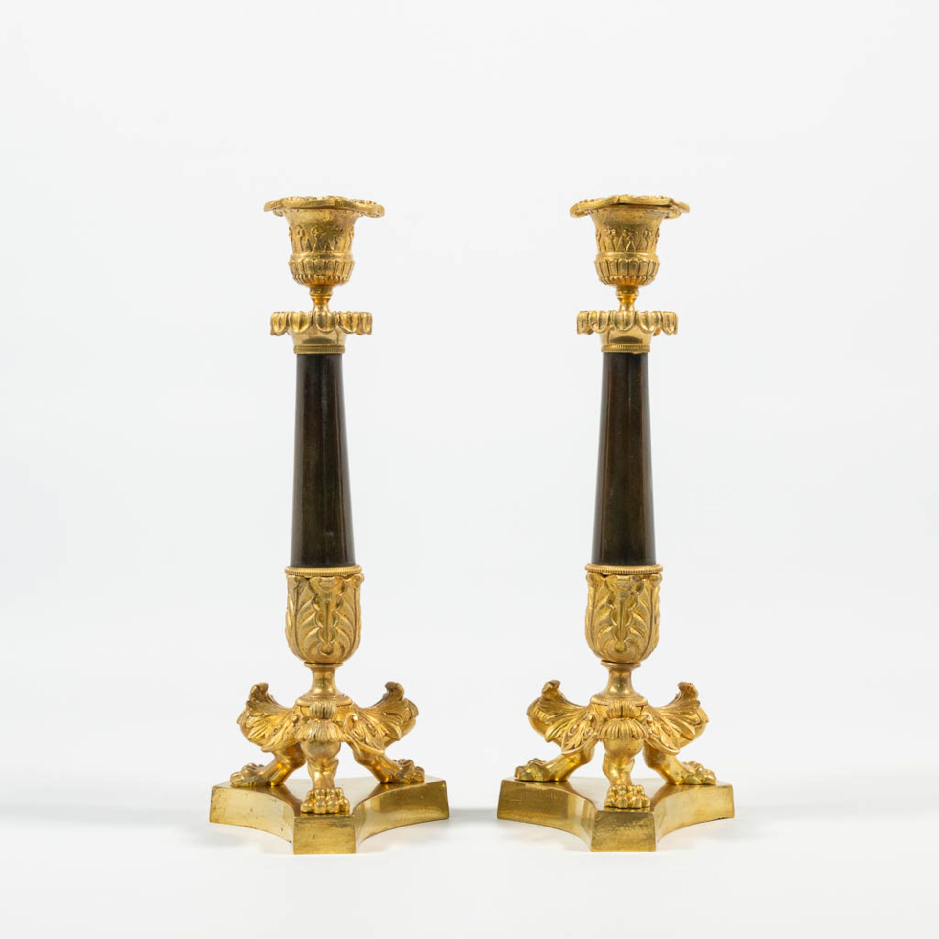 A pair of candlesticks made of ormolu bronze, Napoleon 3 style, 19th century.