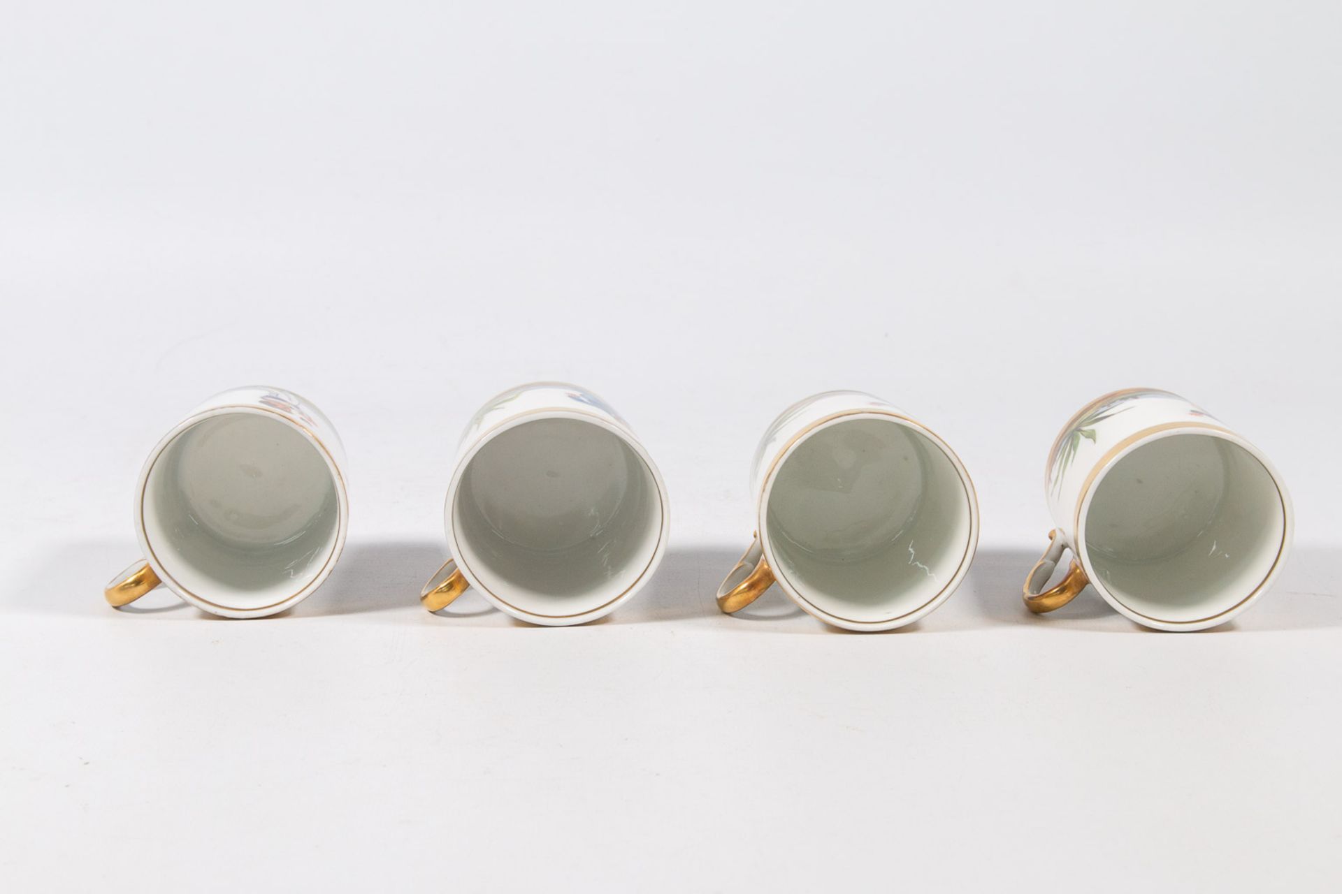 A Complete 'Vieux Bruxelles' coffee and tea service made of porcelain. - Image 11 of 53