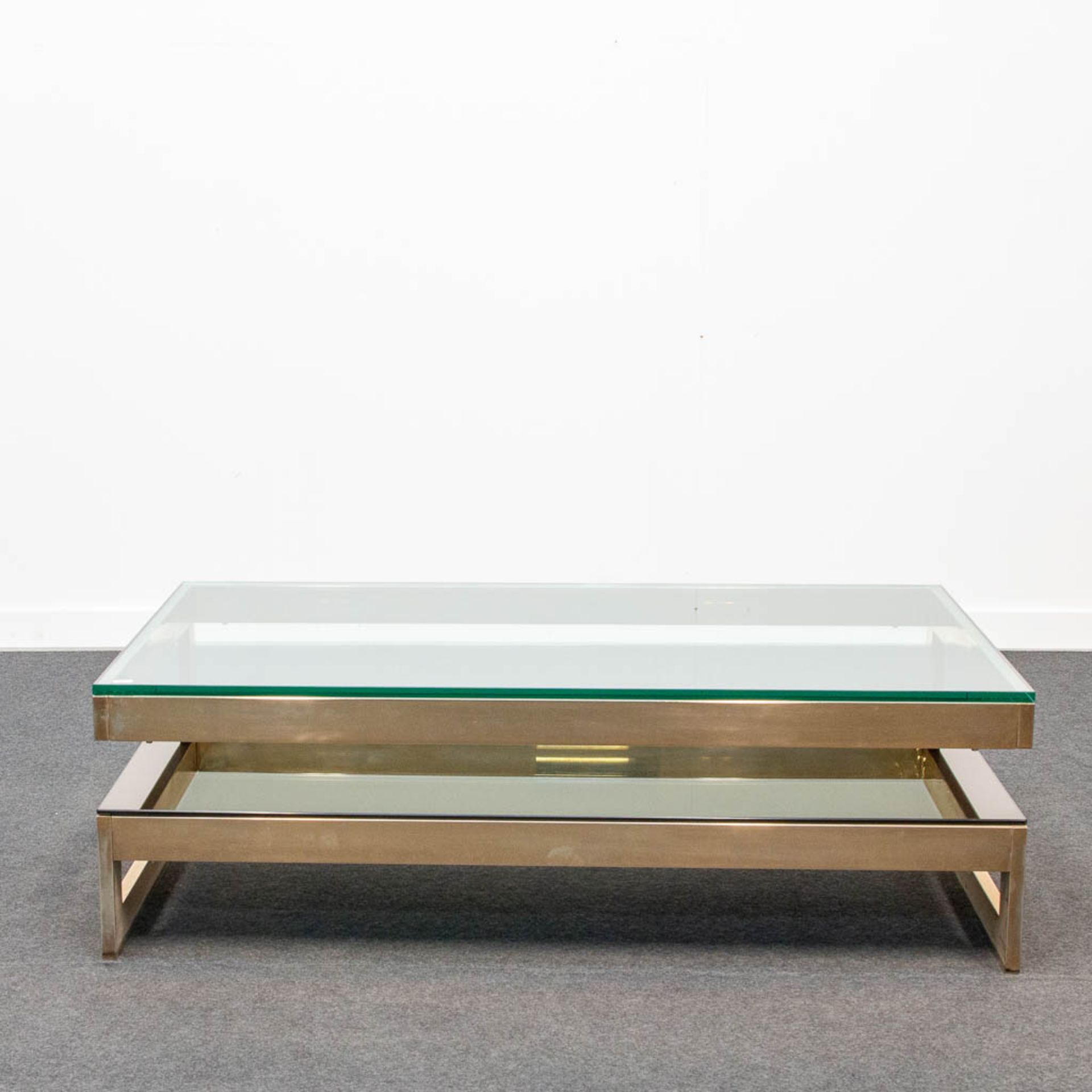 A Belgo-Chrom G-Shape coffee Table with fumé glass and clear glass. 20th century. - Image 2 of 19