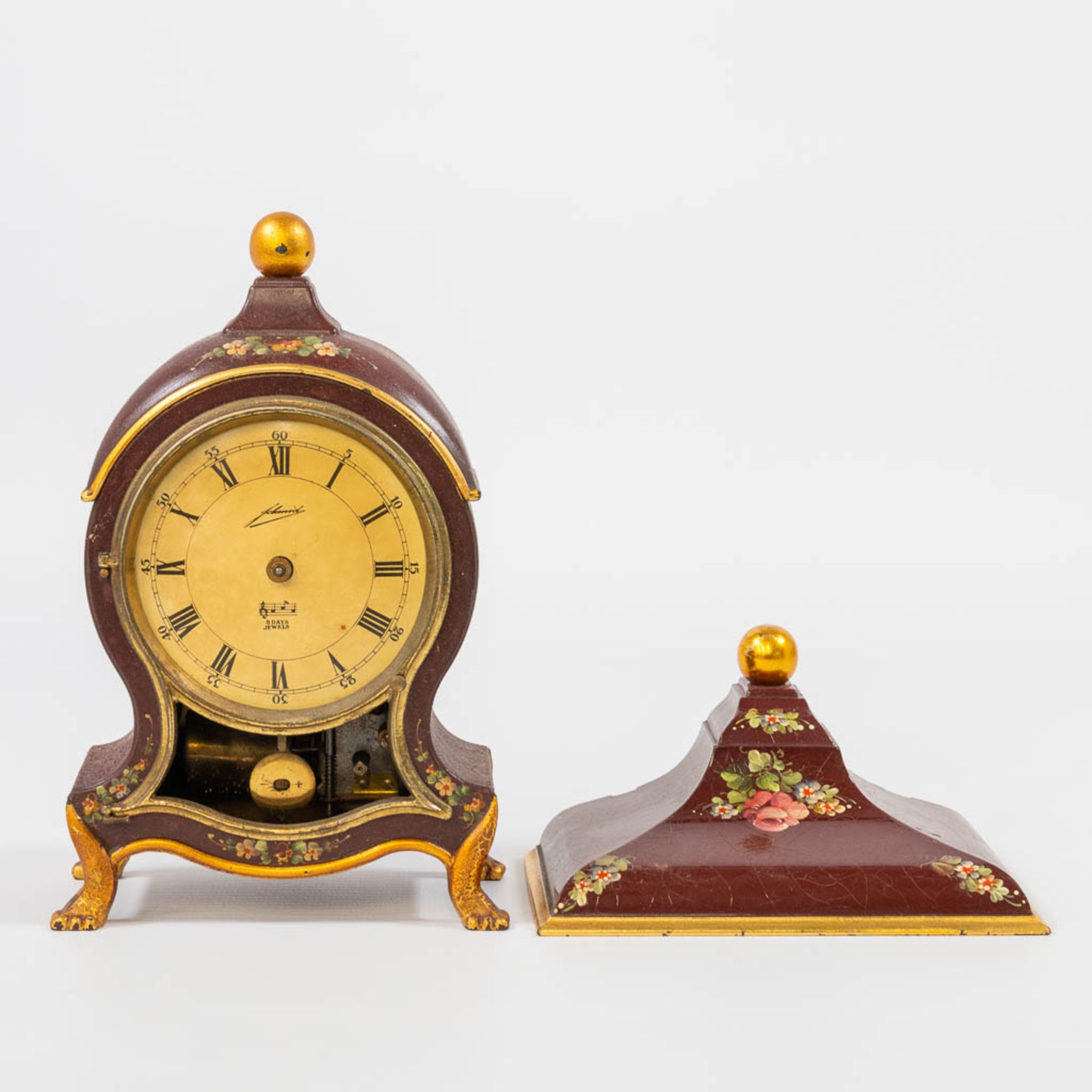 A collection of clocks and parts, a comptoise, an officers clock and table clock marked 'Jaeger Le C - Bild 2 aus 22