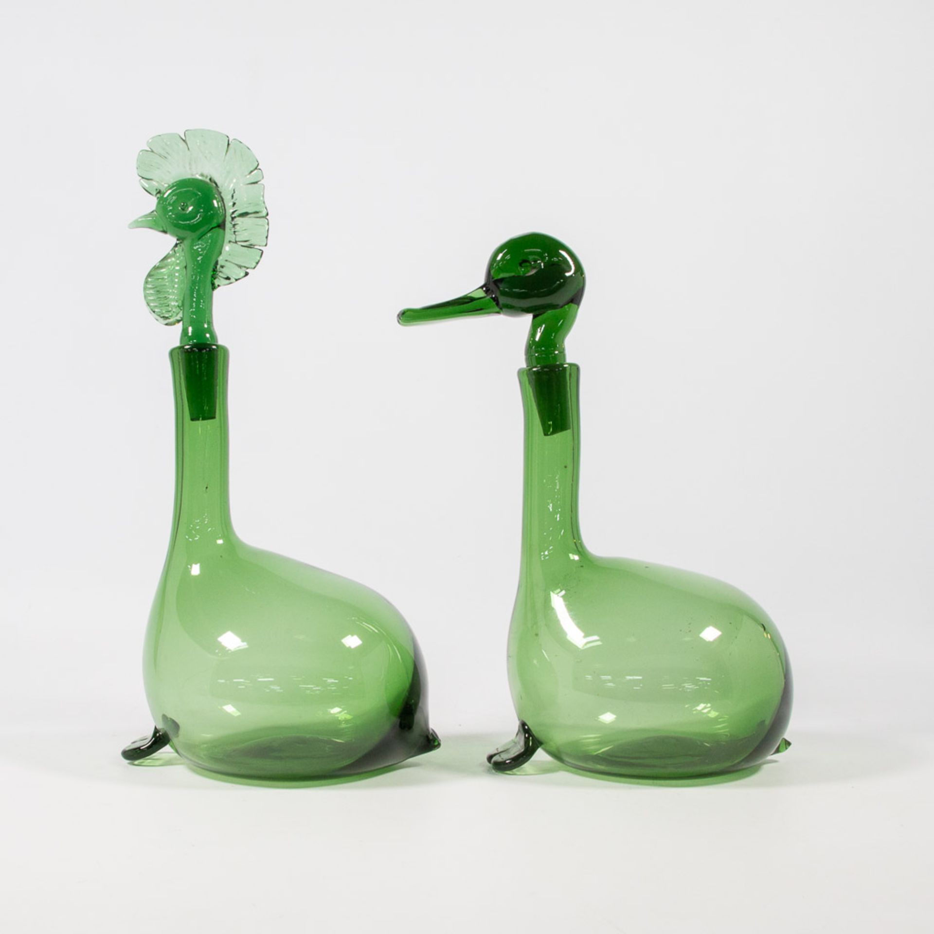 An Empoli Glass Rooster and Duck Decanter - Image 5 of 15