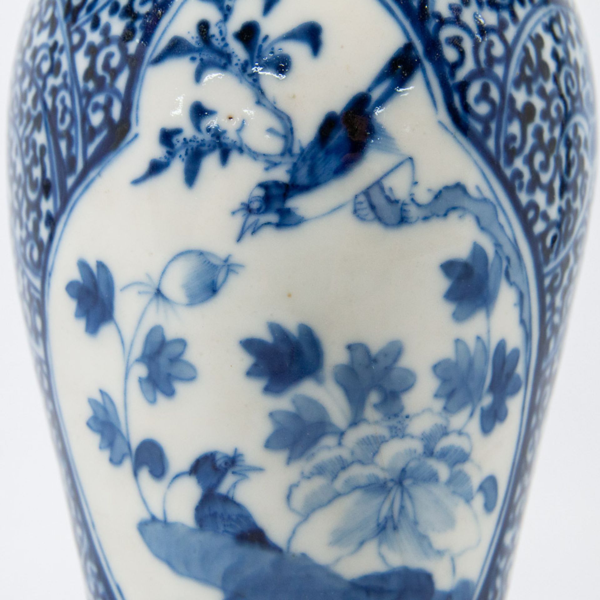 A Chinese vase, blue and white, marked Kangxi. - Image 30 of 32