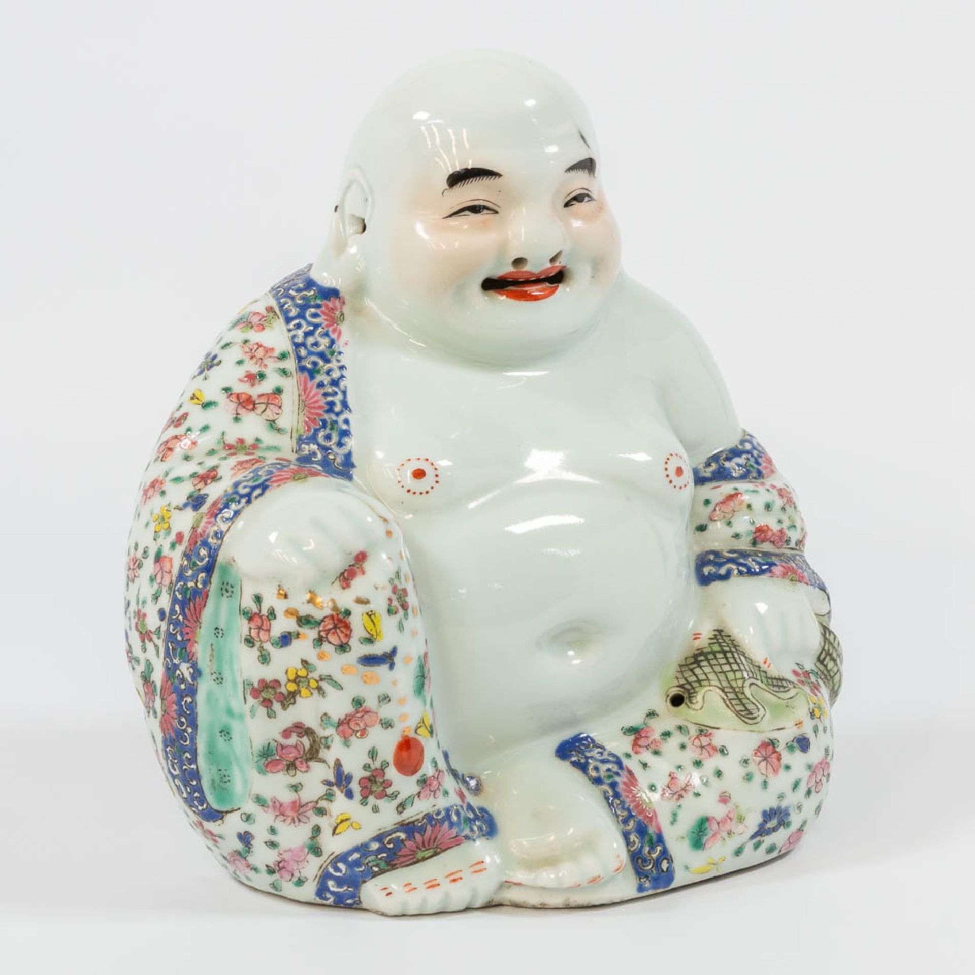 A Chinese laughing buddha, made of porcelain. - Image 14 of 27