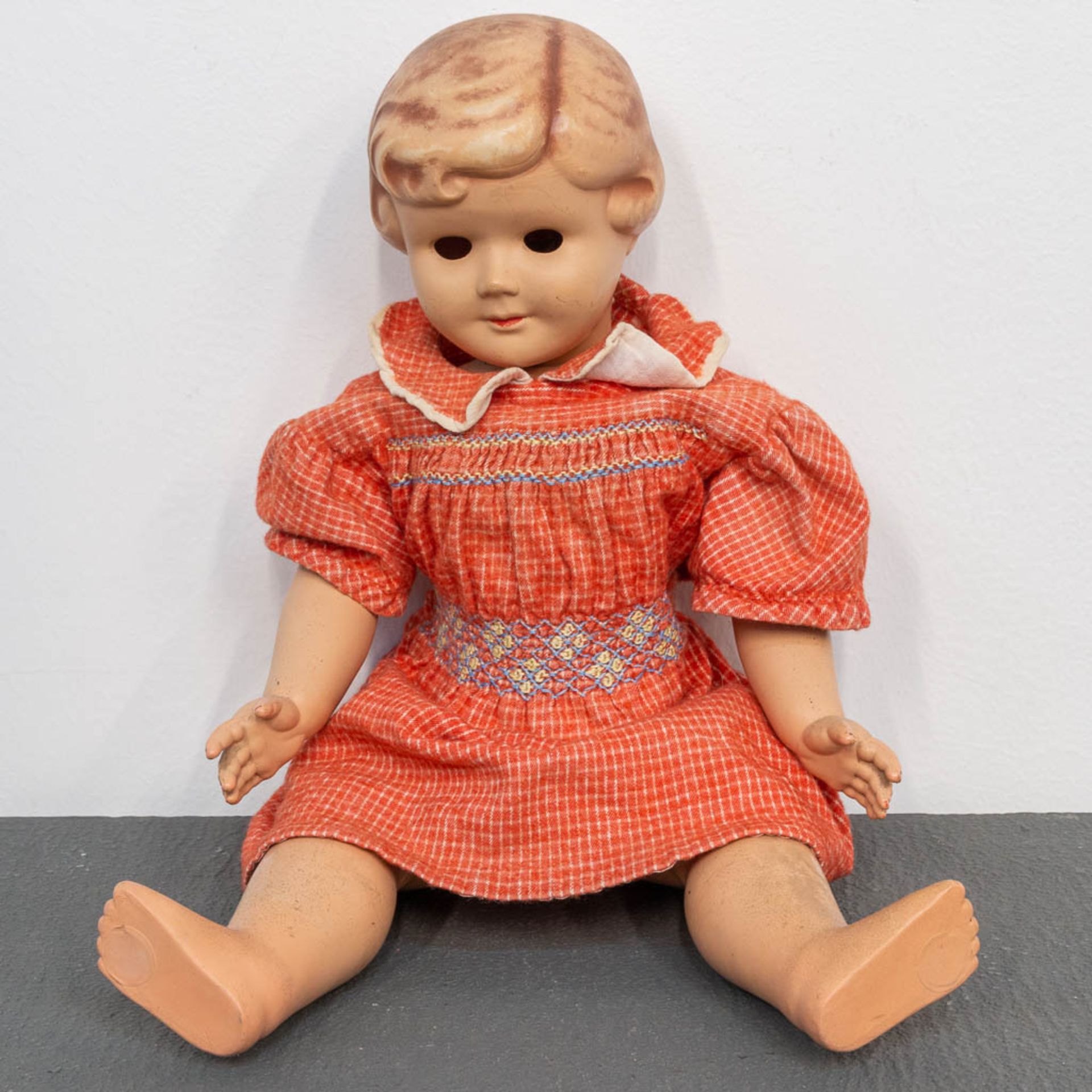 A Collection of 4 Unica Dolls, made in Belgium. - Image 9 of 19
