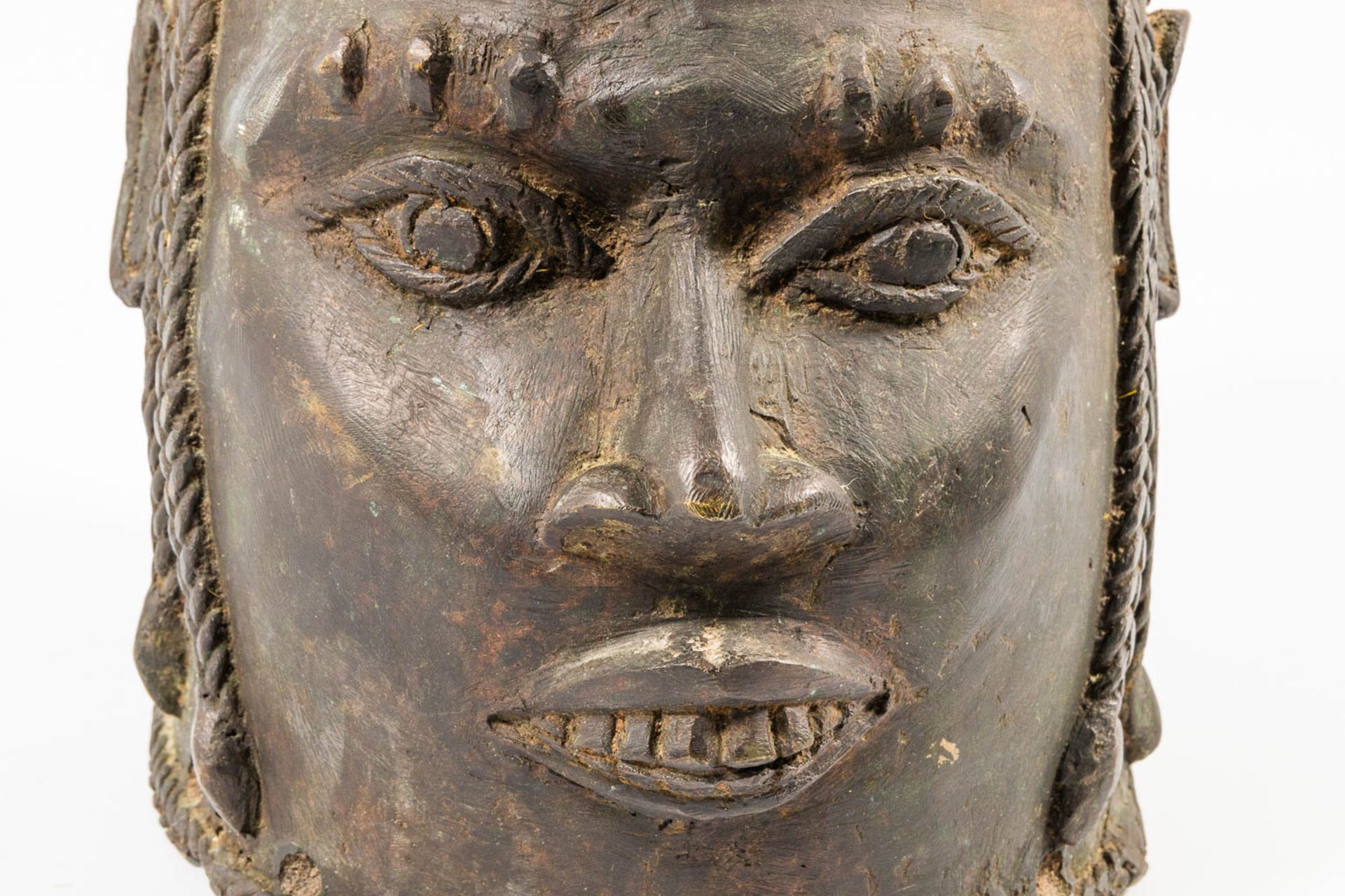 An African bronze mask. - Bild 11 aus 12