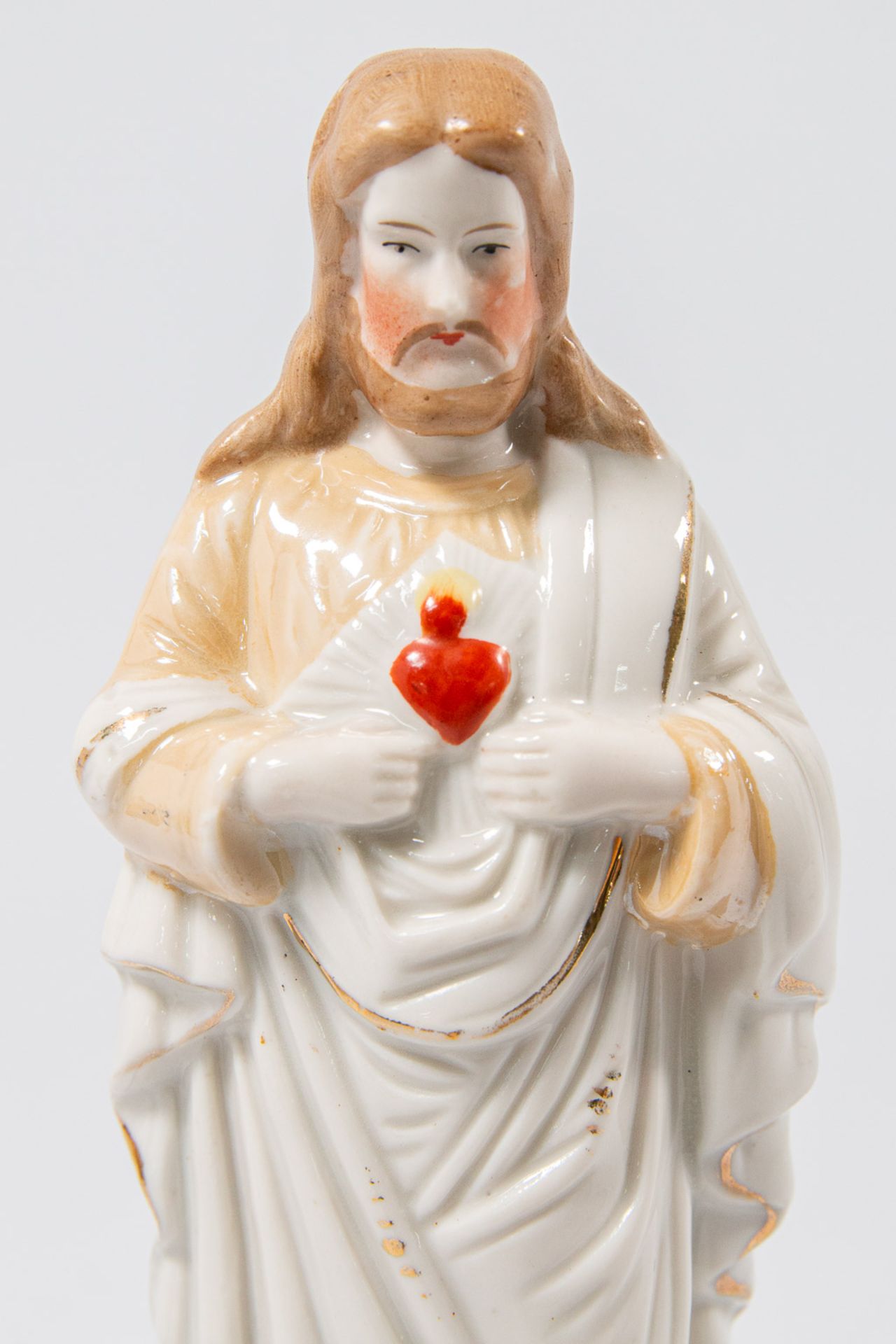 A collection of 11 bisque porcelain holy statues, Mary, Joseph, and Madonna. - Image 45 of 49