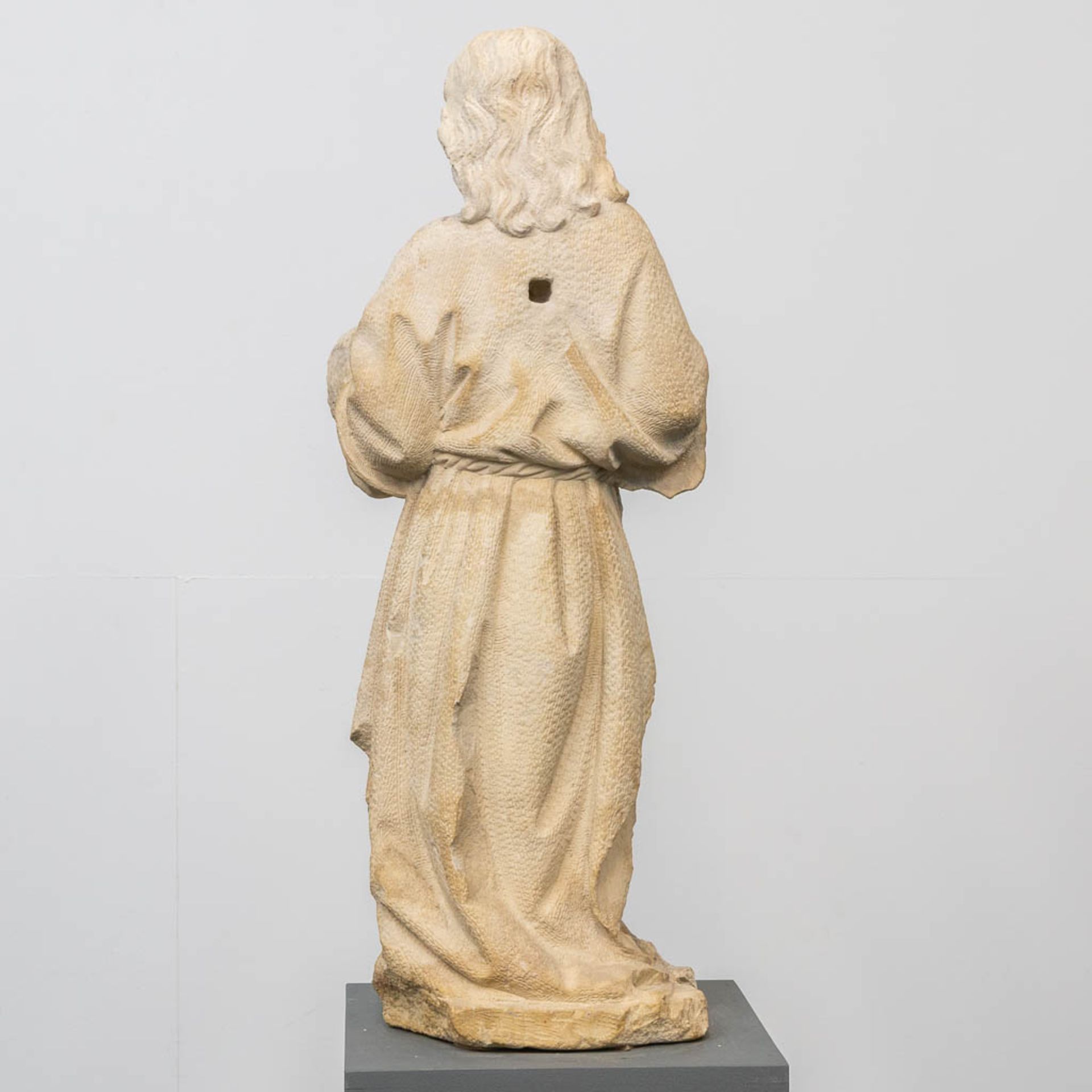 An antique statue of 'John The Baptist' with the lamb, made of sculptured stone. - Bild 5 aus 13