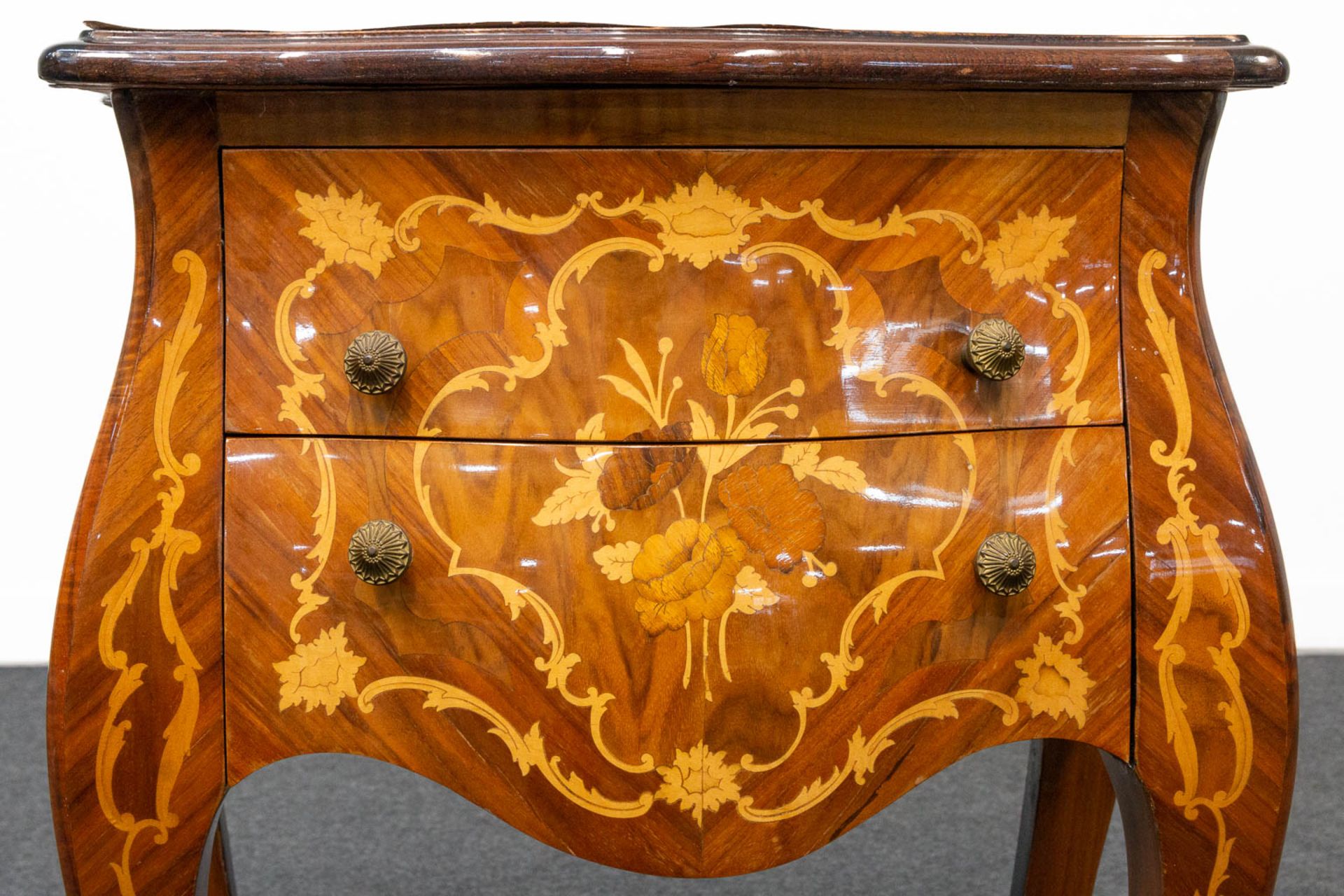 A small two-drawer side cabinet with marquetry inlay. - Image 13 of 13