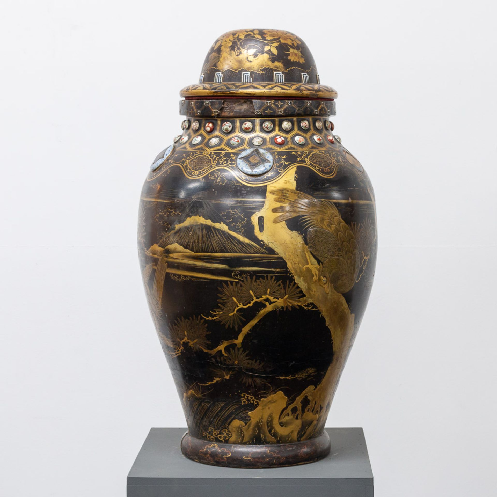 A large Japanese display vase, made of terracotta combined with wood. - Image 2 of 38