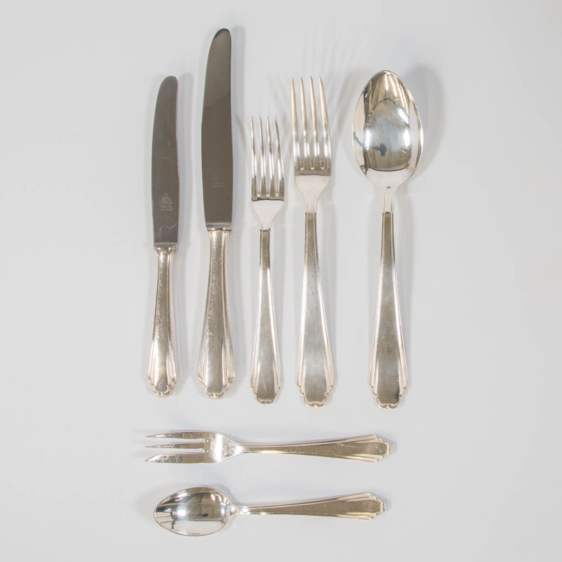 A 84-pieces Solingen Silver Plated Cuttelery set in storage case + 12 silver plated spoons - Bild 7 aus 26