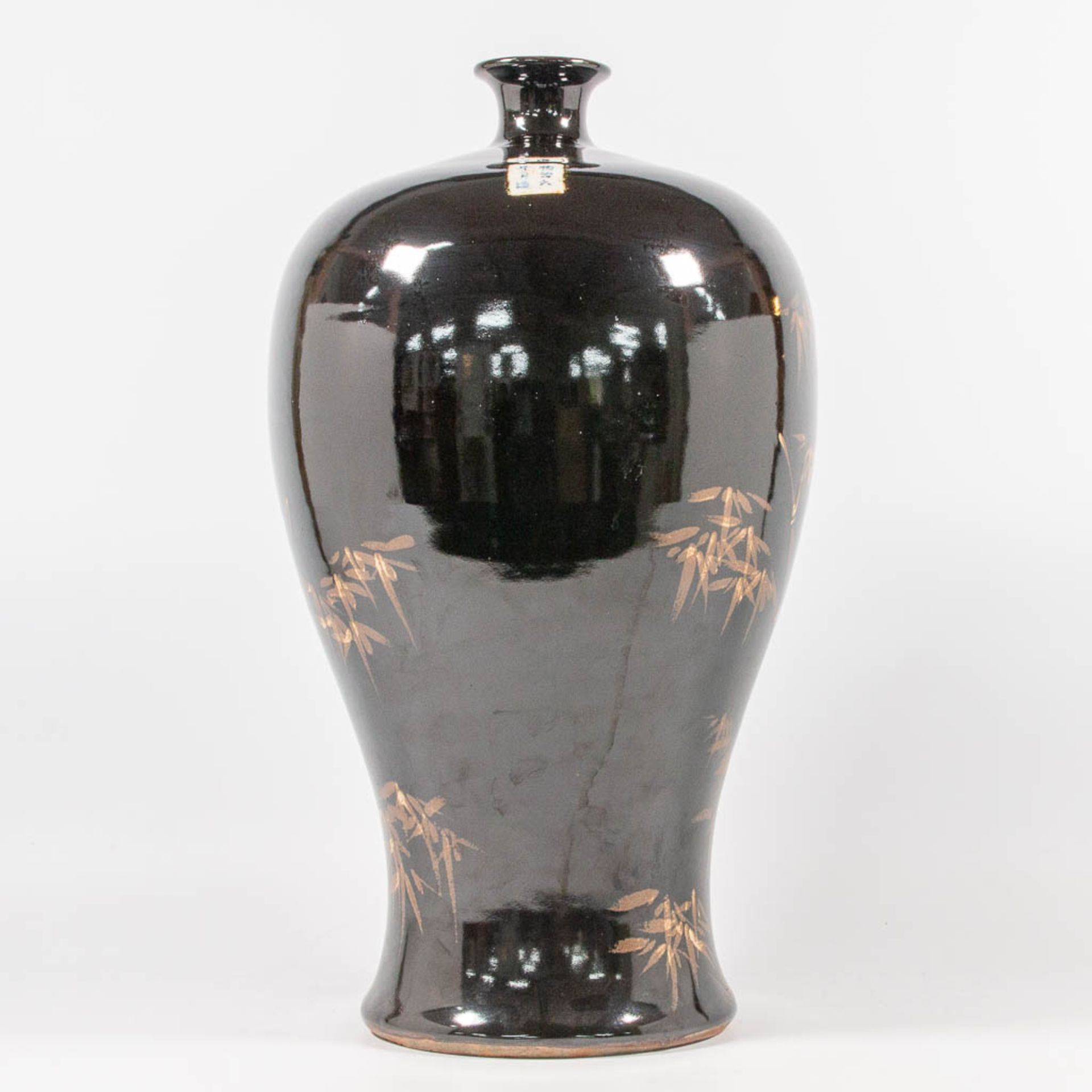 An Asian Vase with black and gold bamboo decor - Image 5 of 14