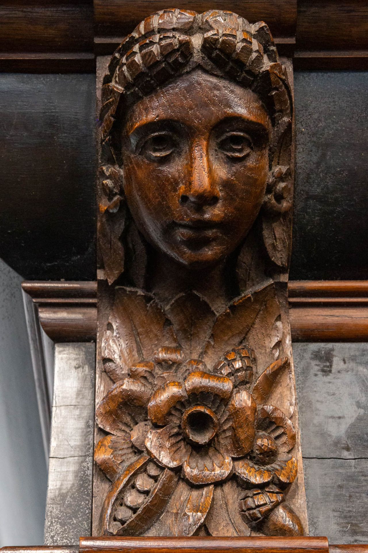 A portal cabinet, made un Utrecht, and made of oak combined with ebony, 19th century. - Bild 21 aus 22