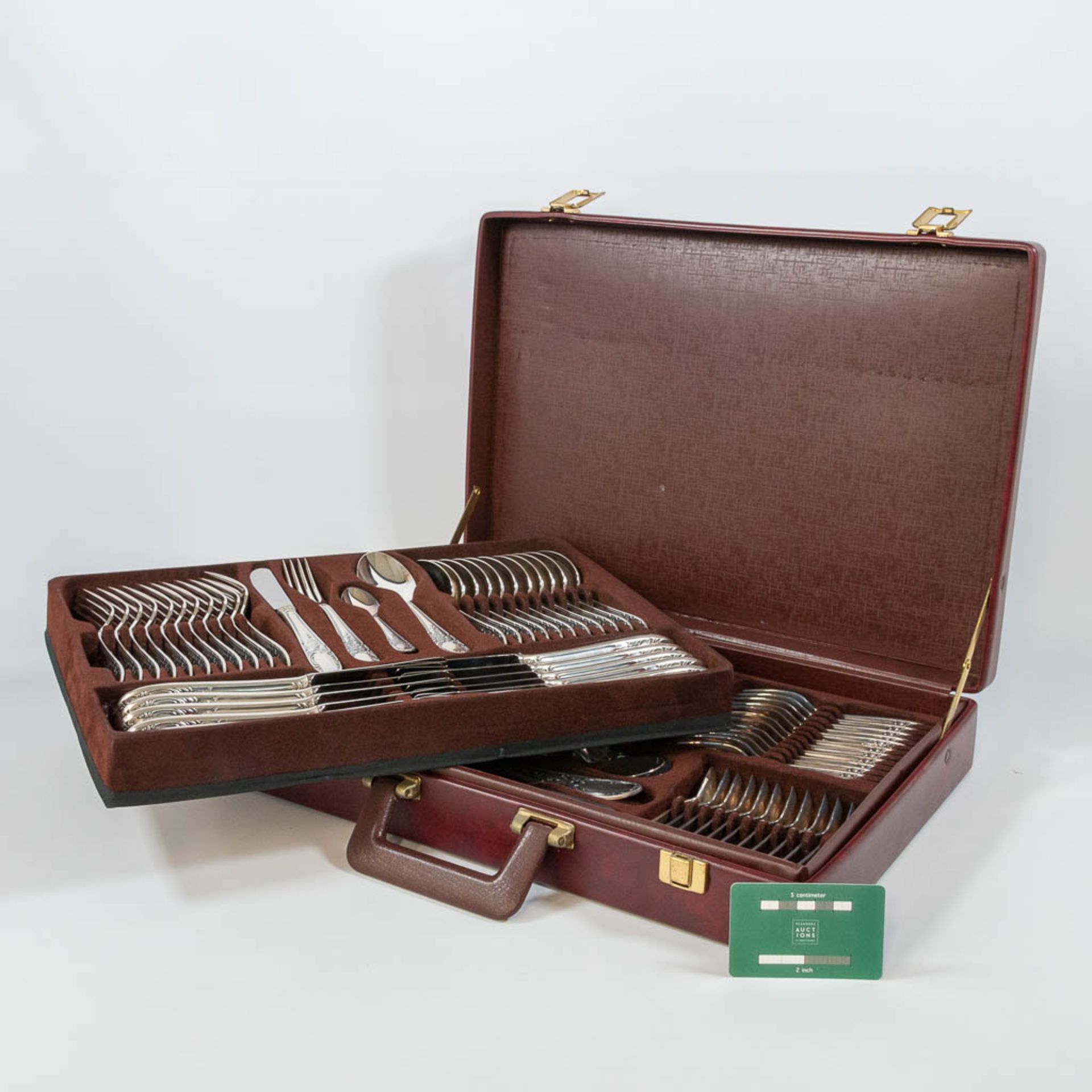 A silver-plated new cuttlery set, made by Solingen in Germany. Marked Jager 100. - Bild 7 aus 14