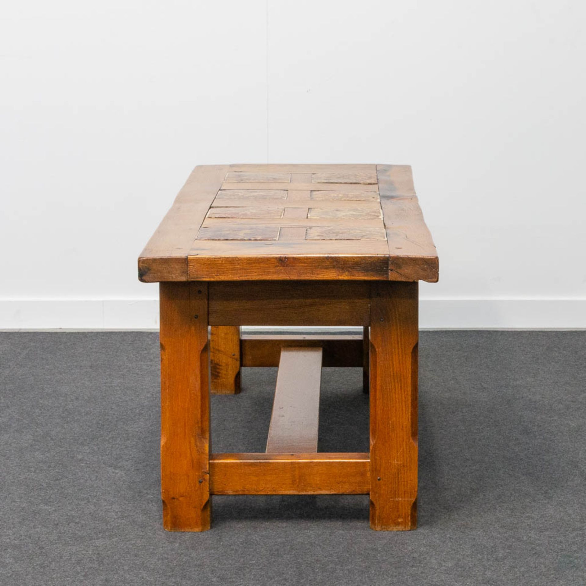 A Rustic coffee table with 8 inlaid tiles with Flemish Lion, probably made in the south of West-Flan - Image 6 of 14