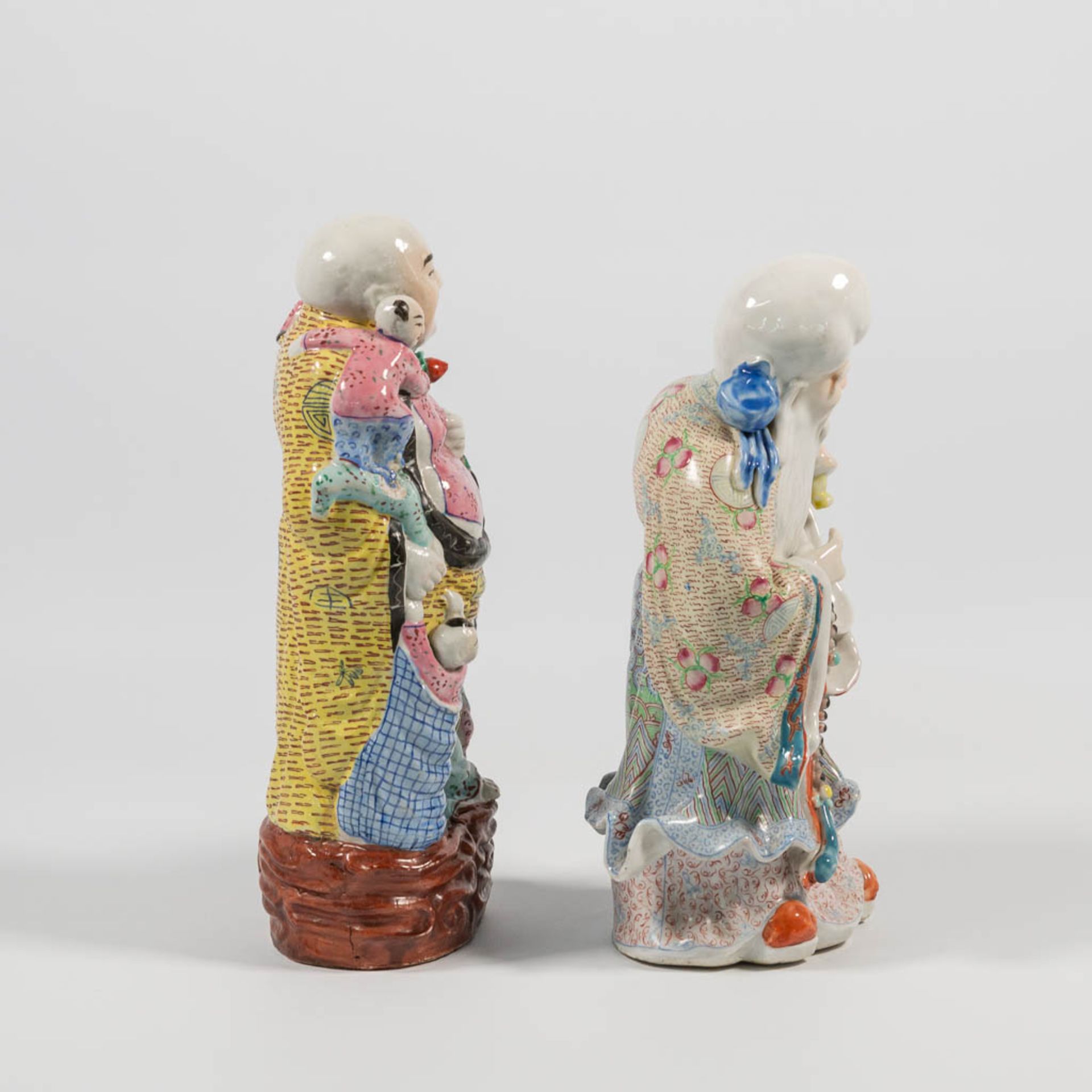 A Collection of 4 Chinese immortal figurines, made of porcelain. - Image 25 of 25