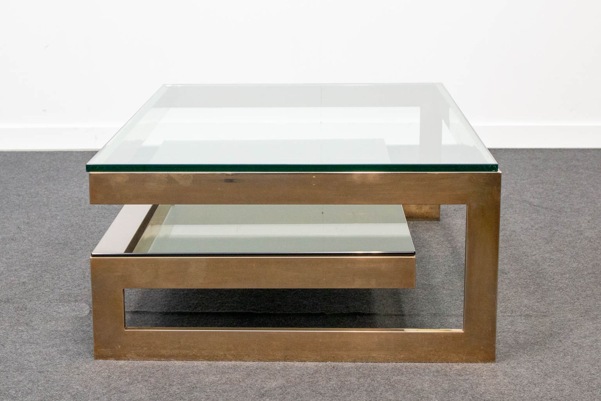 A Belgo-Chrom G-Shape coffee Table with fumé glass and clear glass. 20th century. - Image 14 of 19