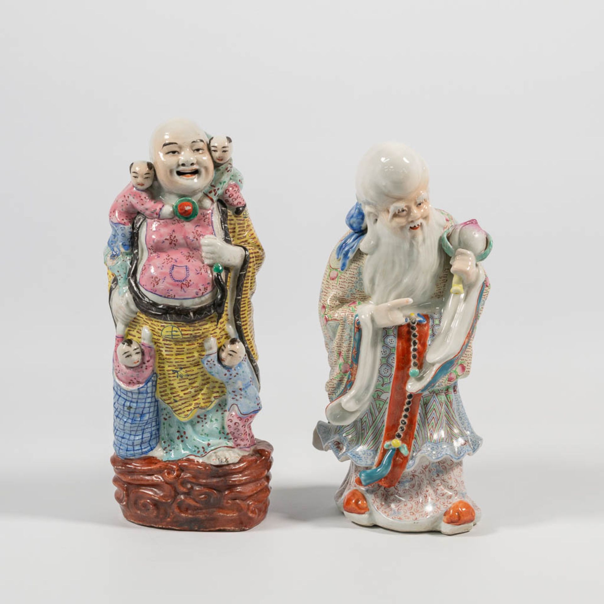 A Collection of 4 Chinese immortal figurines, made of porcelain. - Image 8 of 25