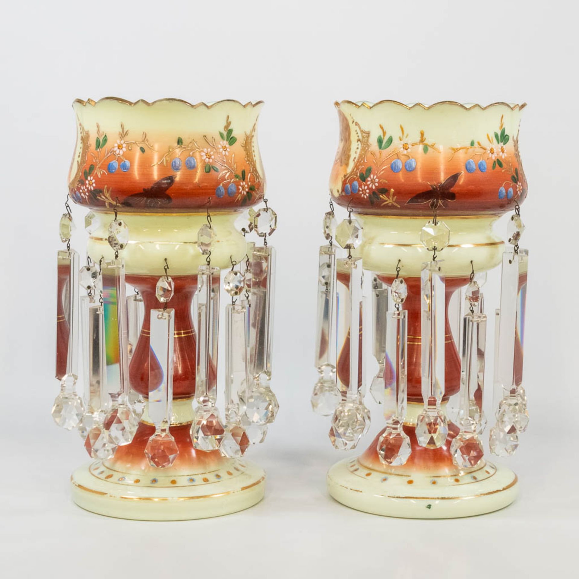 A pair of glass lustres, with hand-painted flowerdecor and printed images of children. (36 x 17,5 cm - Bild 6 aus 12