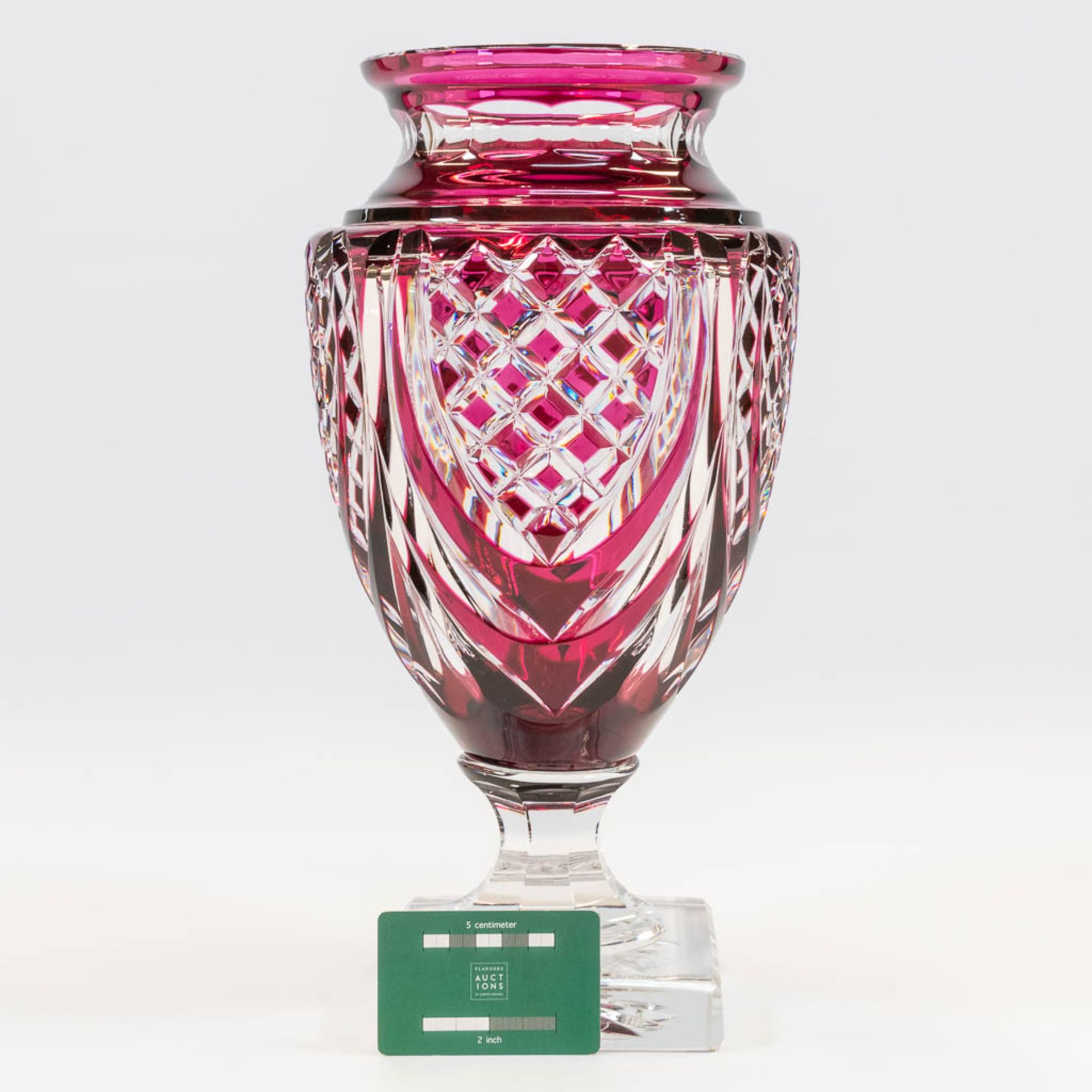 A collection of 2 exceptional and large Val Saint Lambert crystal vases, model Jupiter. Marked on ba - Image 13 of 31