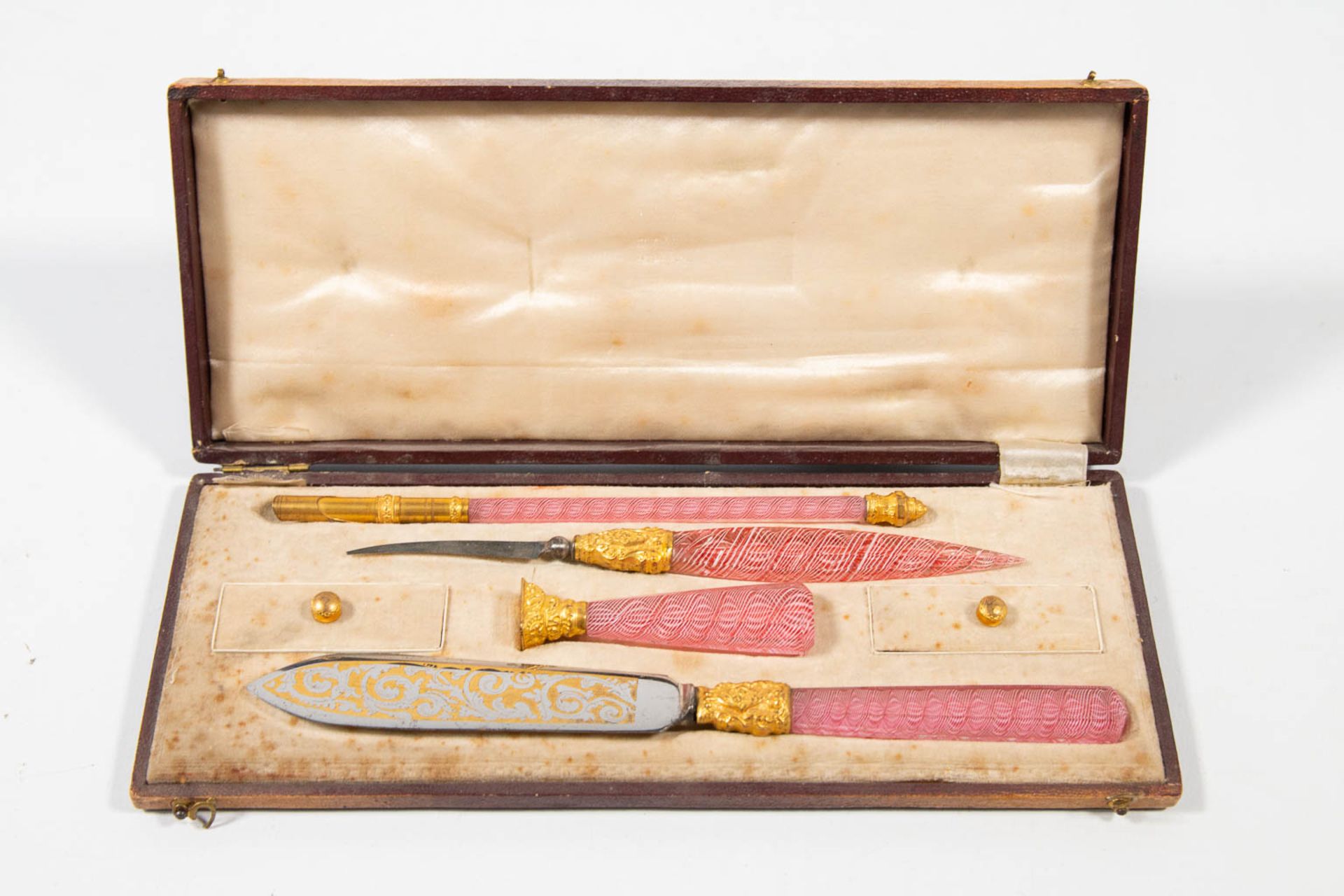 A collection of writing instruments in a case with glass handles, and made in Murano, Italy around 1 - Image 12 of 15