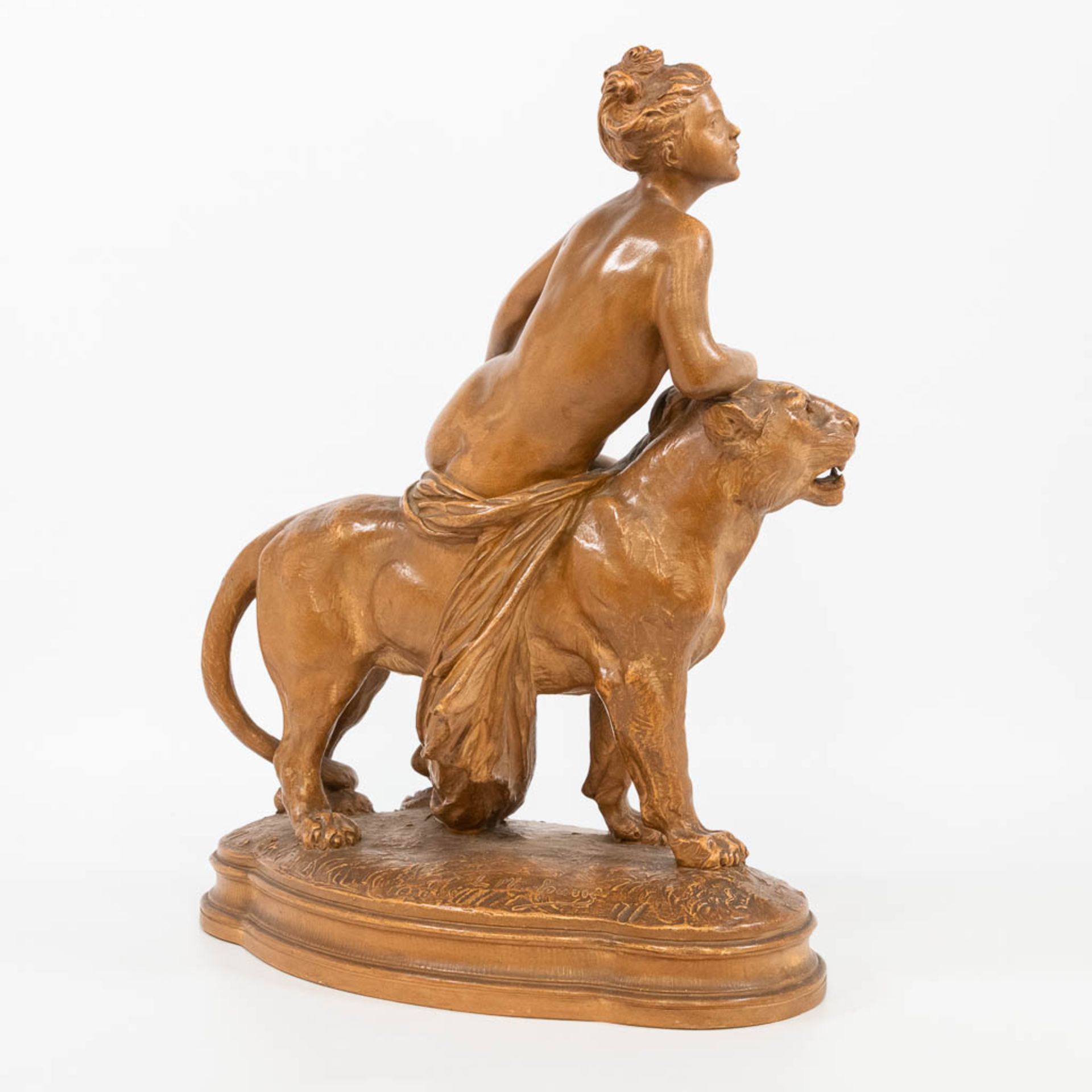 Luca MADRASSI (1848-1919) terracotta statue 'Ariadne and the panther' signed by artist and 5626. (20 - Bild 7 aus 13